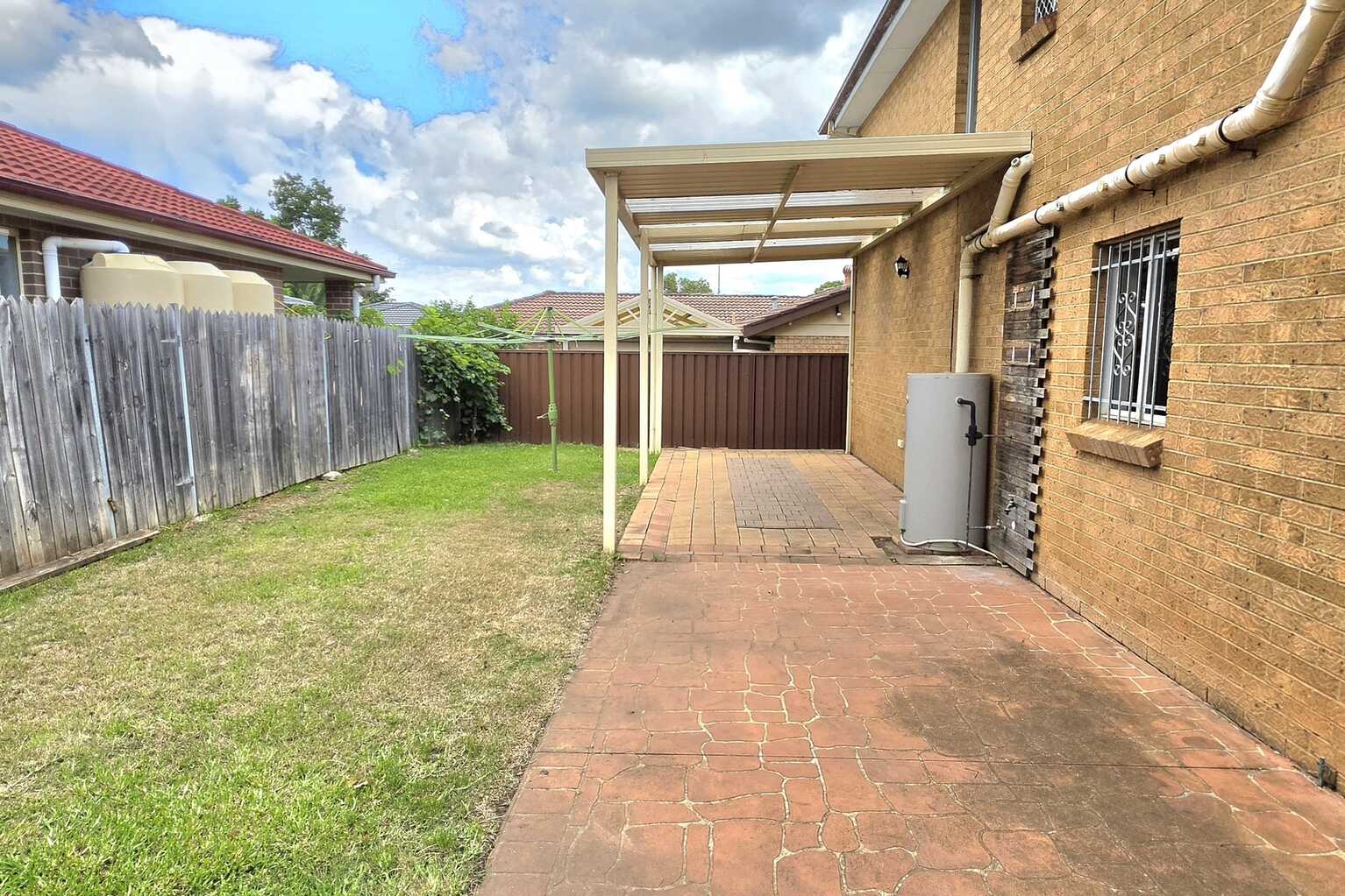 2 Lawley Street Bossley Park