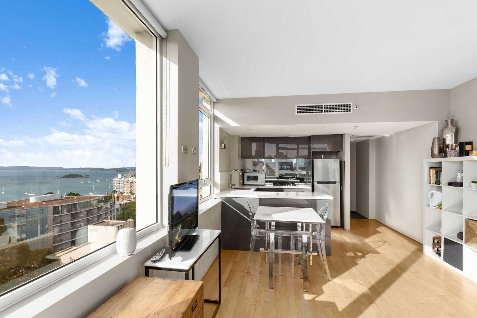 906/2A Elizabeth Bay Road Elizabeth Bay 906/2A Elizabeth Bay Road Elizabeth Bay