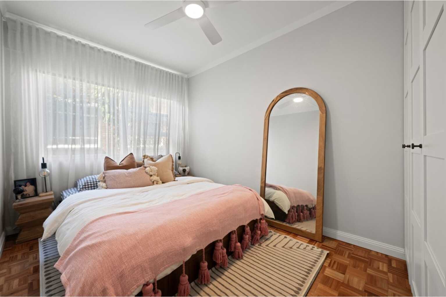 4/19B Riverside Crescent Marrickville