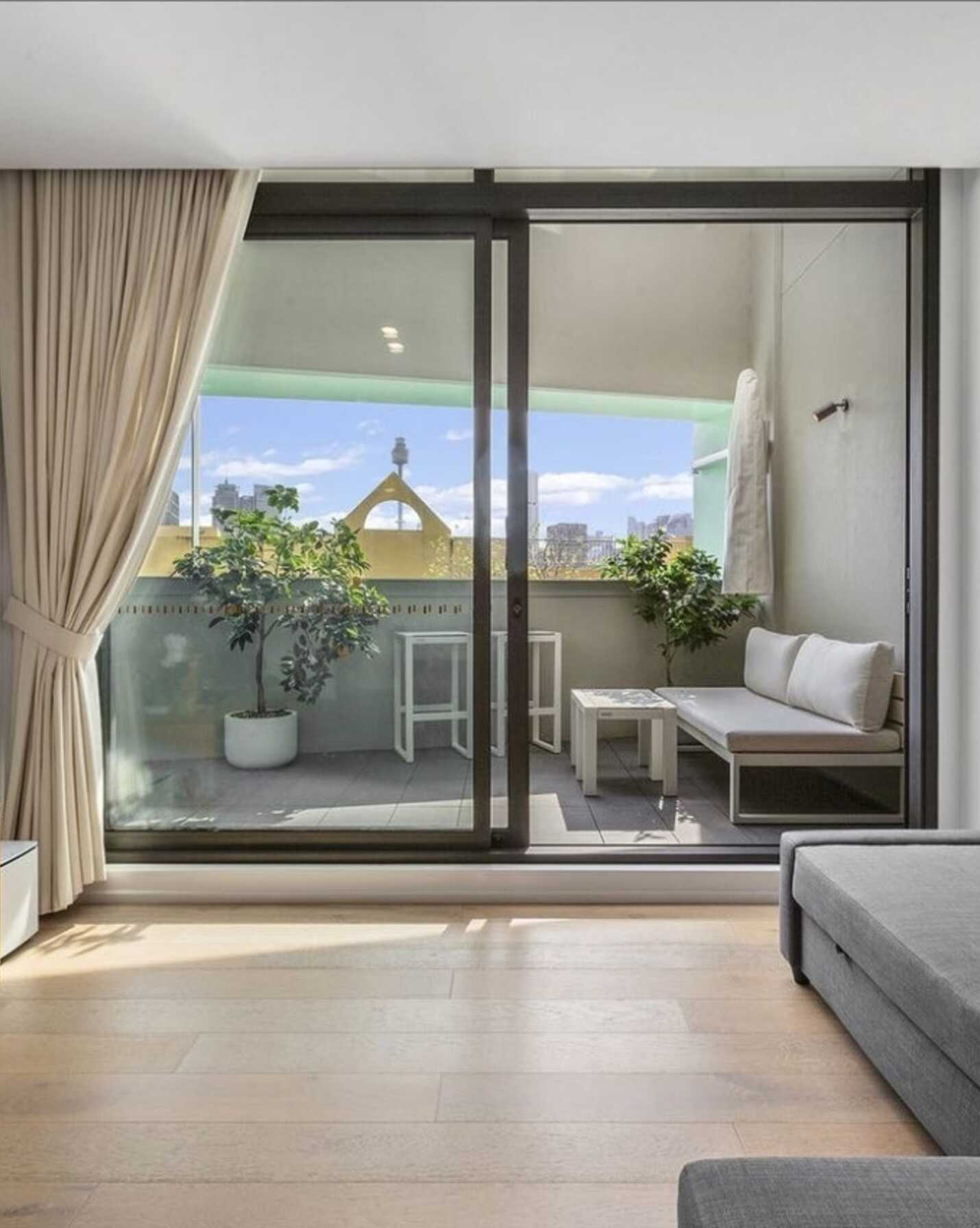 202/226 Victoria Street Potts Point, Point - Image 1