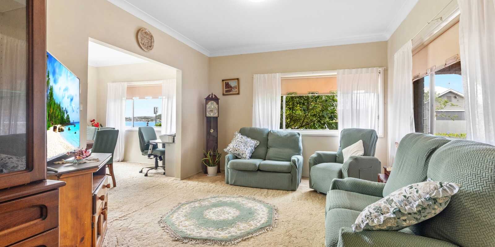 1A Farnell Road Woy Woy