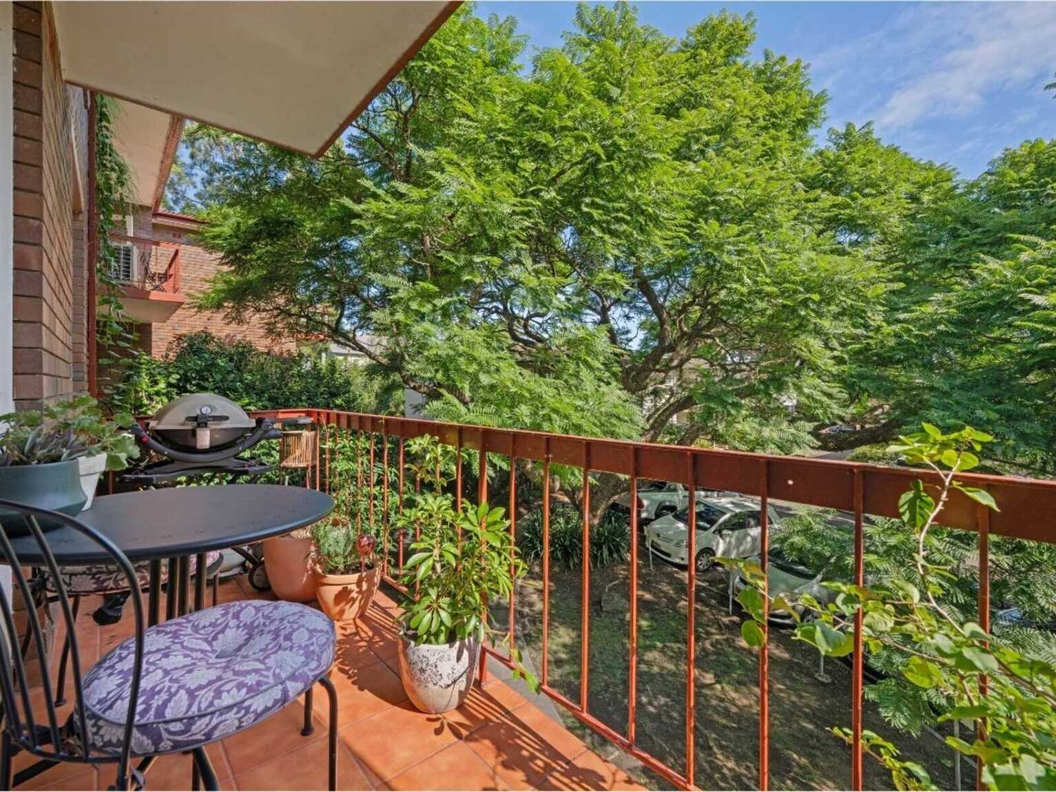 4/19B Riverside Crescent Marrickville