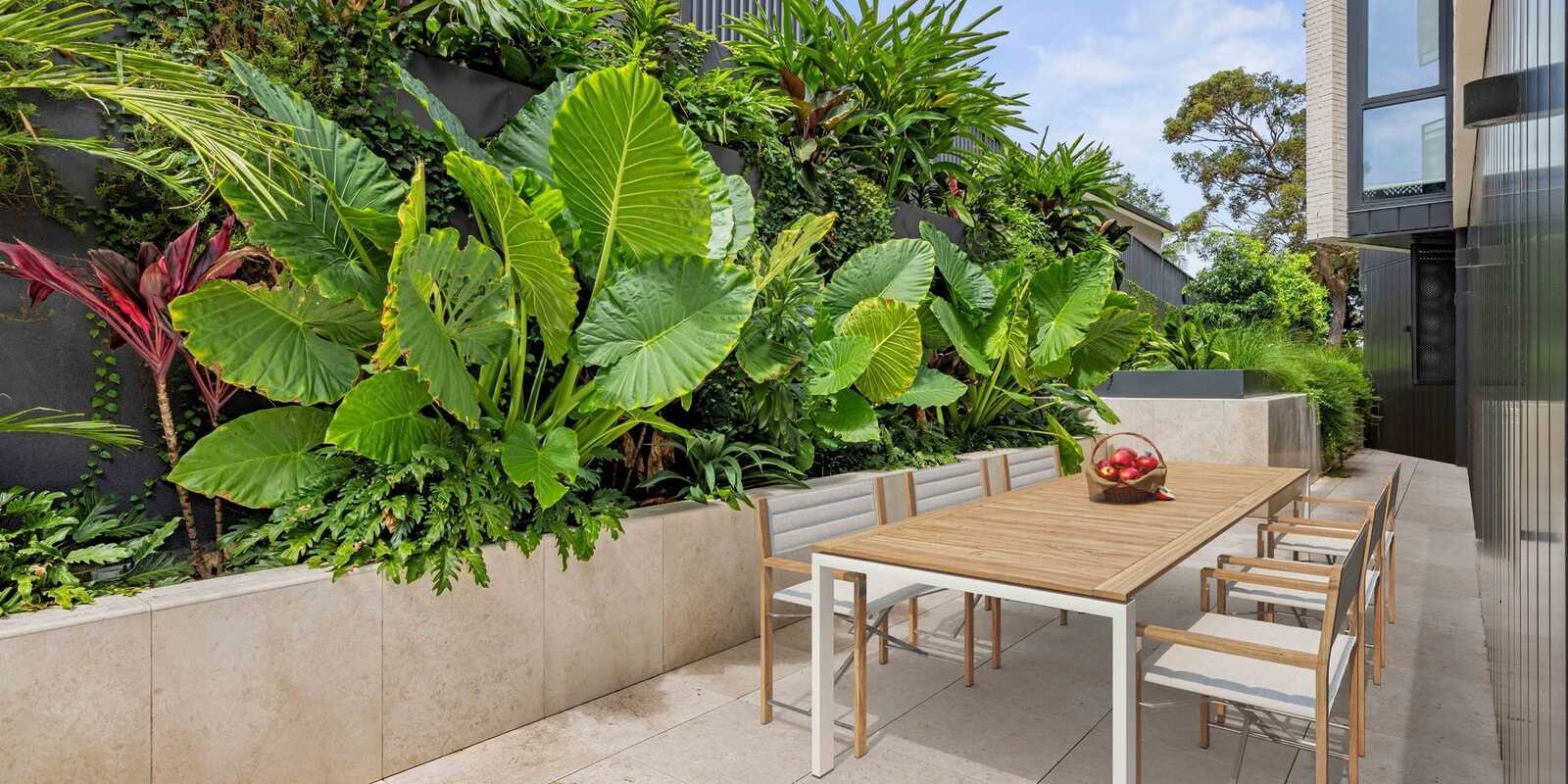 BG04/575 Old South Head Road Rose Bay