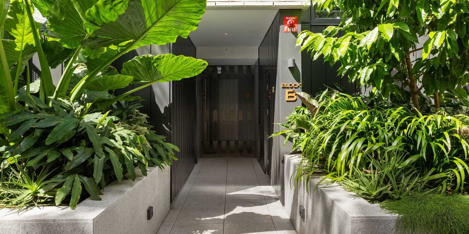 BG04/575 Old South Head Road Rose Bay