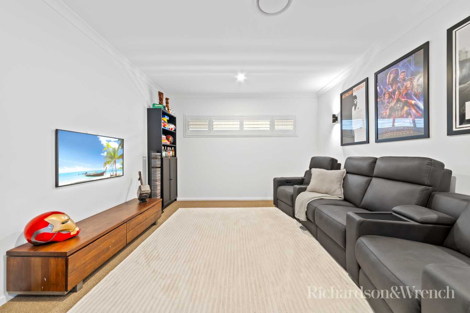 26 Davis Street Booker Bay 26 Davis Street Booker Bay