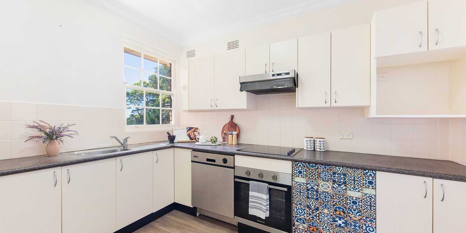 8/267-271 Sailors Bay Road Northbridge