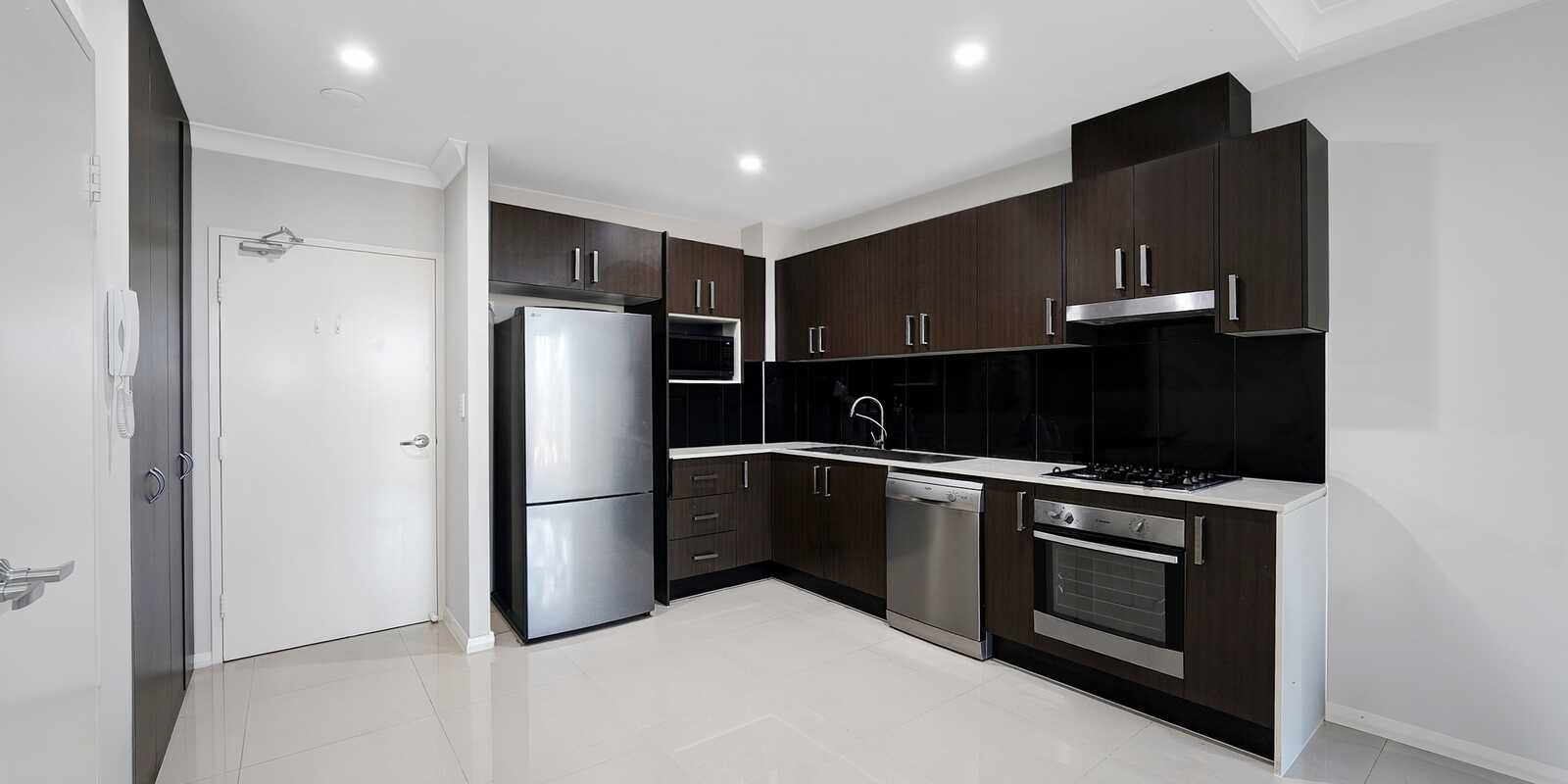 B5/2-4 Amos Street Parramatta