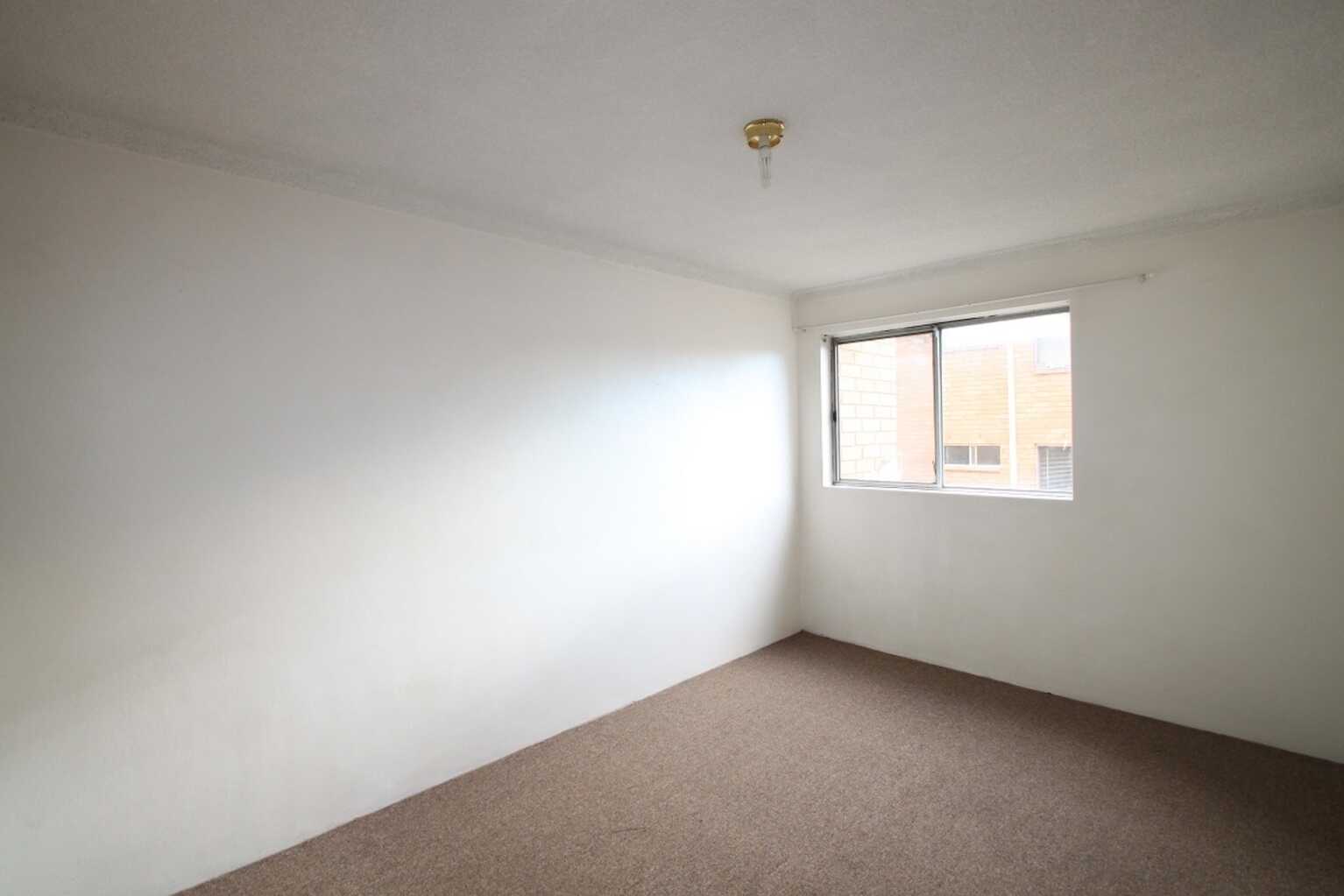 10/11-13 Tavistock Road Homebush West