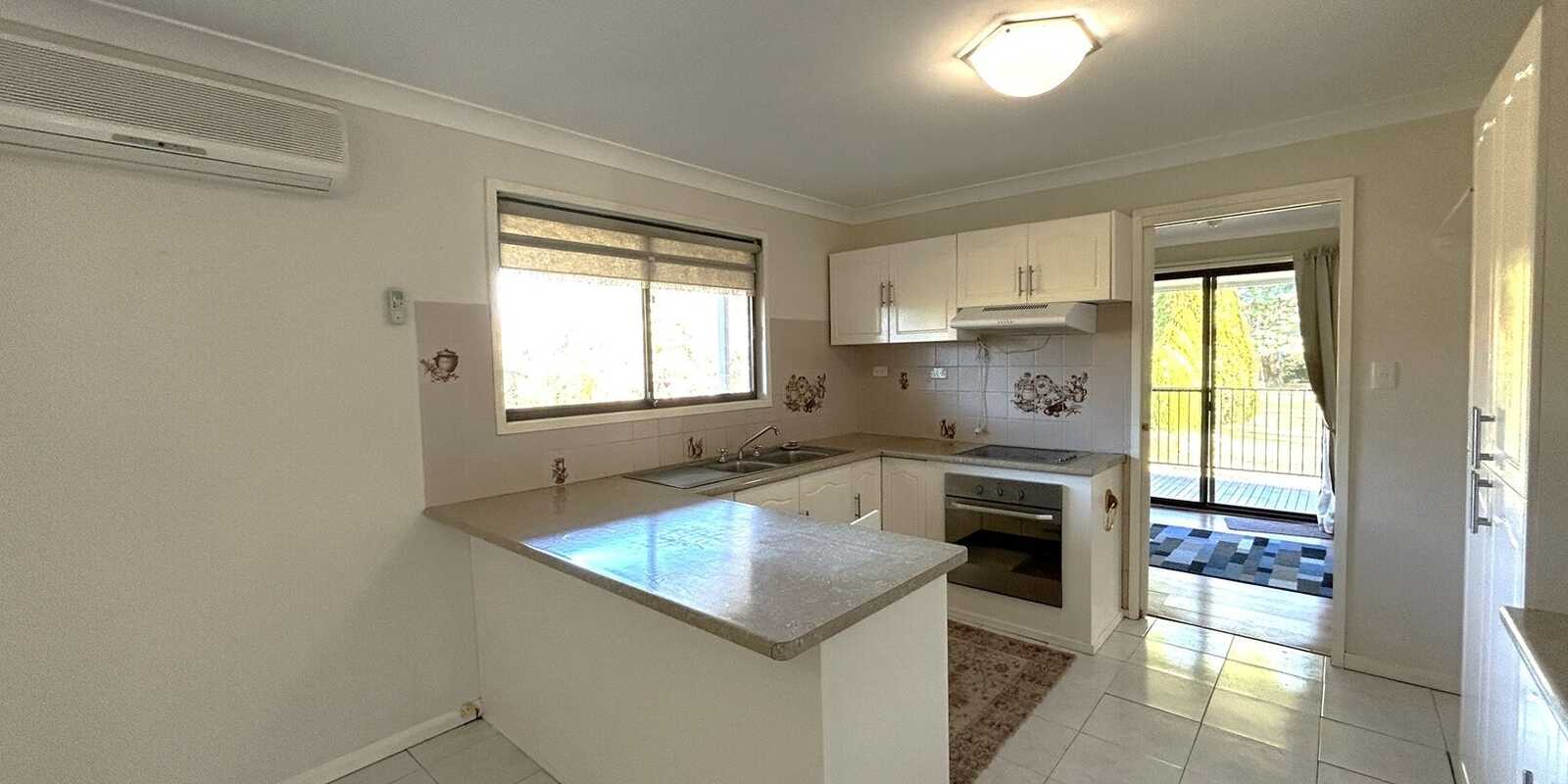 65-67 High Street Robertson, Robertson - Thumbnail 4
