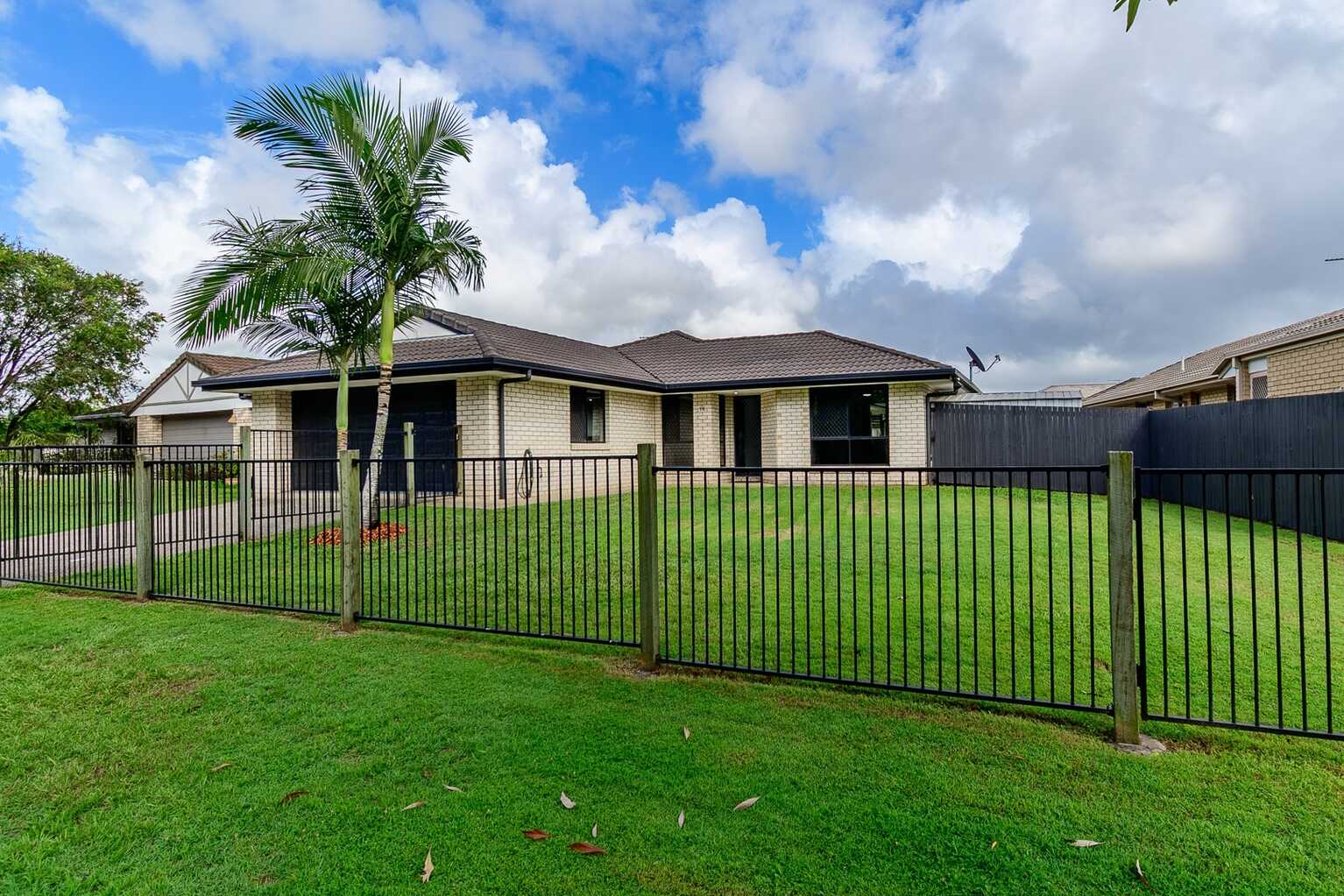 14 Fernbrook Drive Morayfield 14 Fernbrook Drive Morayfield