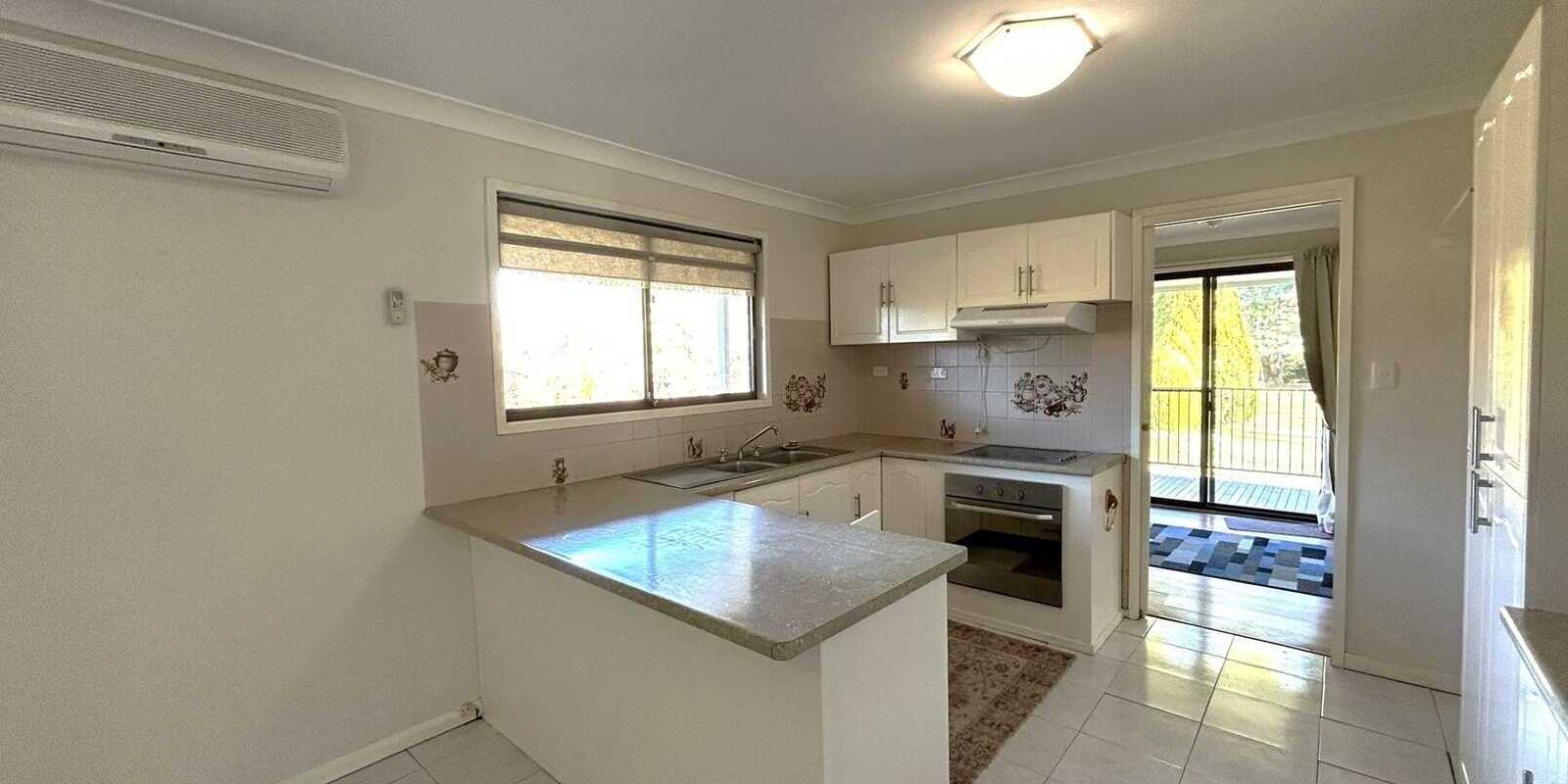 65-67 High Street Robertson, Robertson - Thumbnail 4