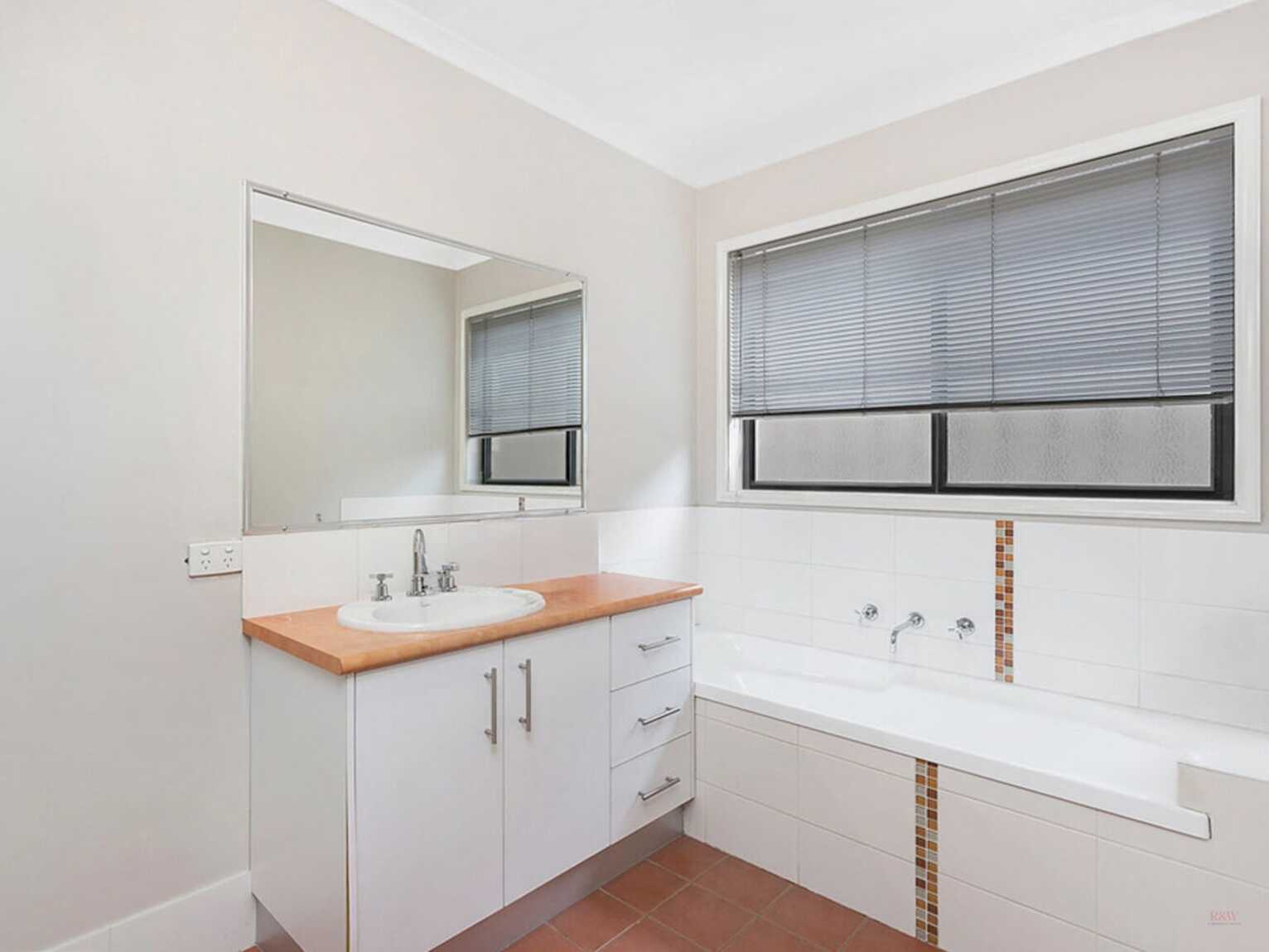 212 Kaitlers Road Springdale Heights