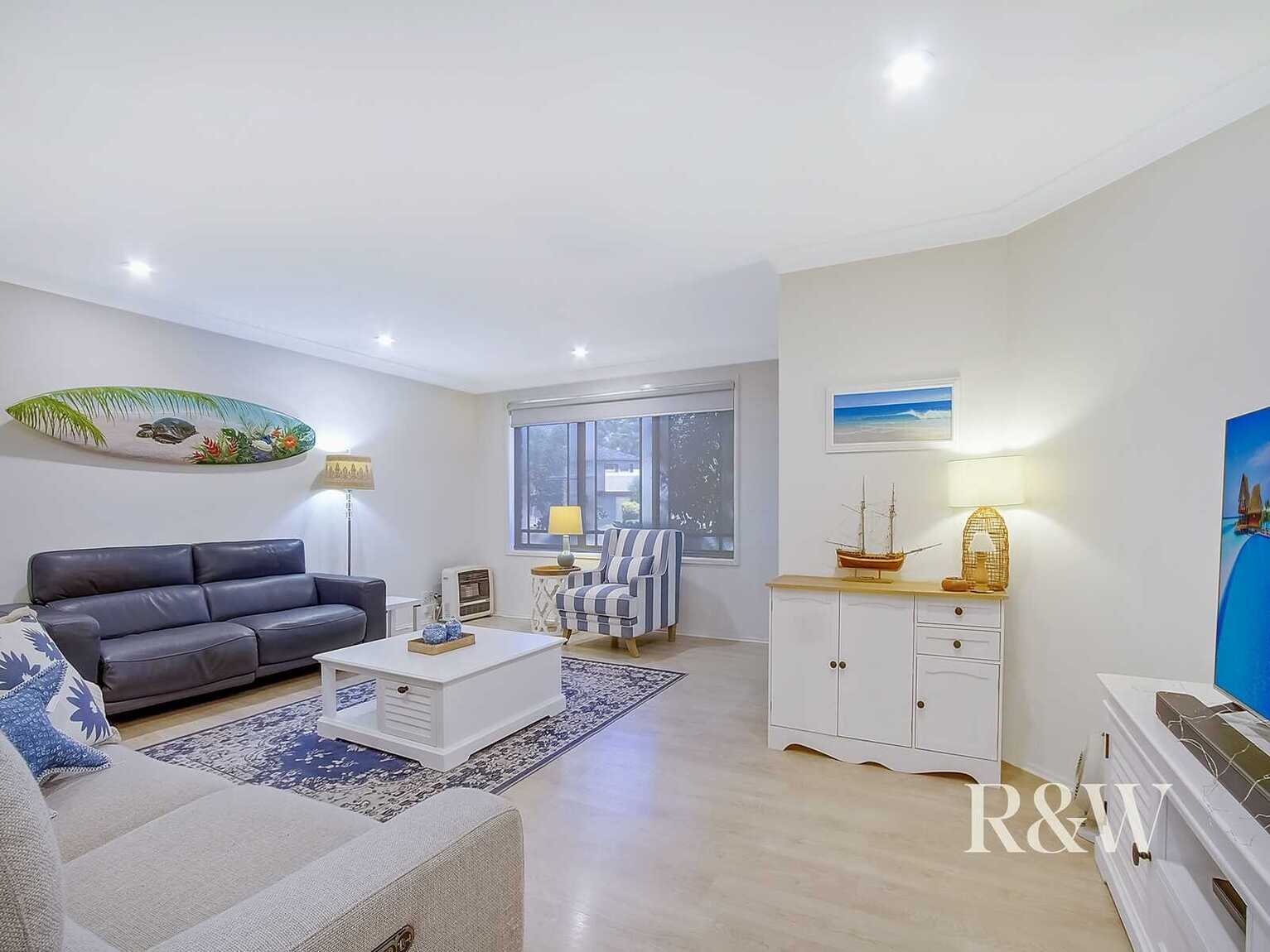 122 Explorers Way St Clair 122 Explorers Way St Clair