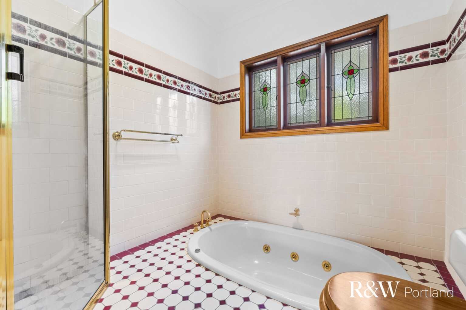 2 Pine Grove Avenue Wallerawang