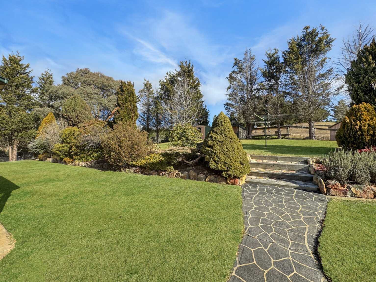 2 Pine Grove Avenue Wallerawang