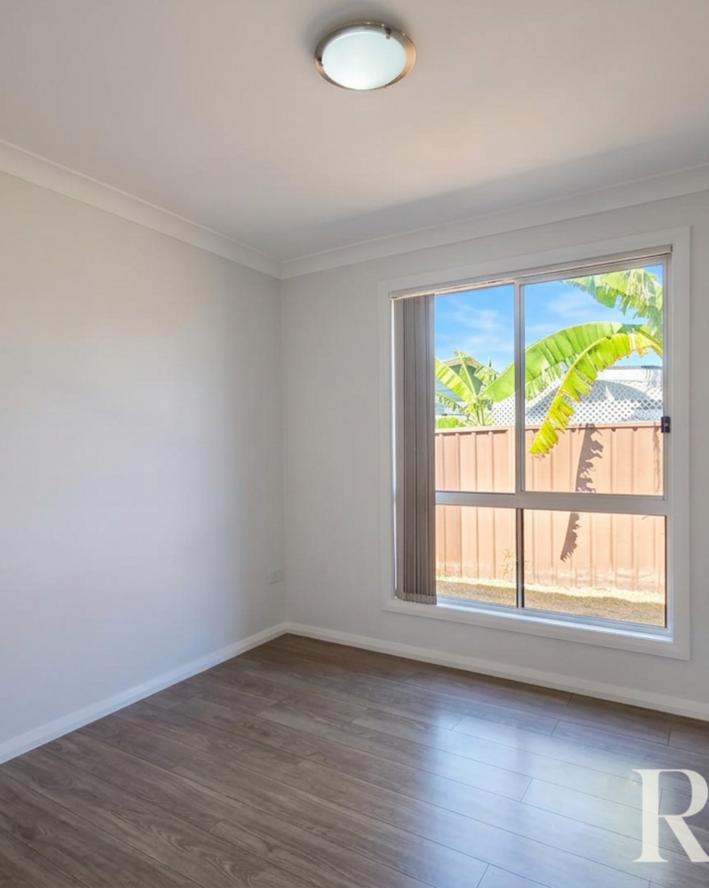 46A Colebee Crescent Hassall Grove, Grove - Thumbnail 4