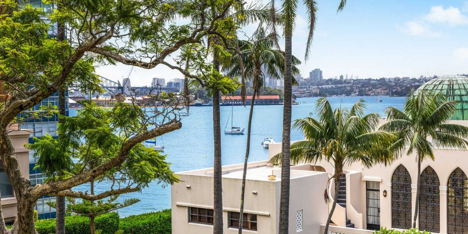 84 Darling Point Darling Point