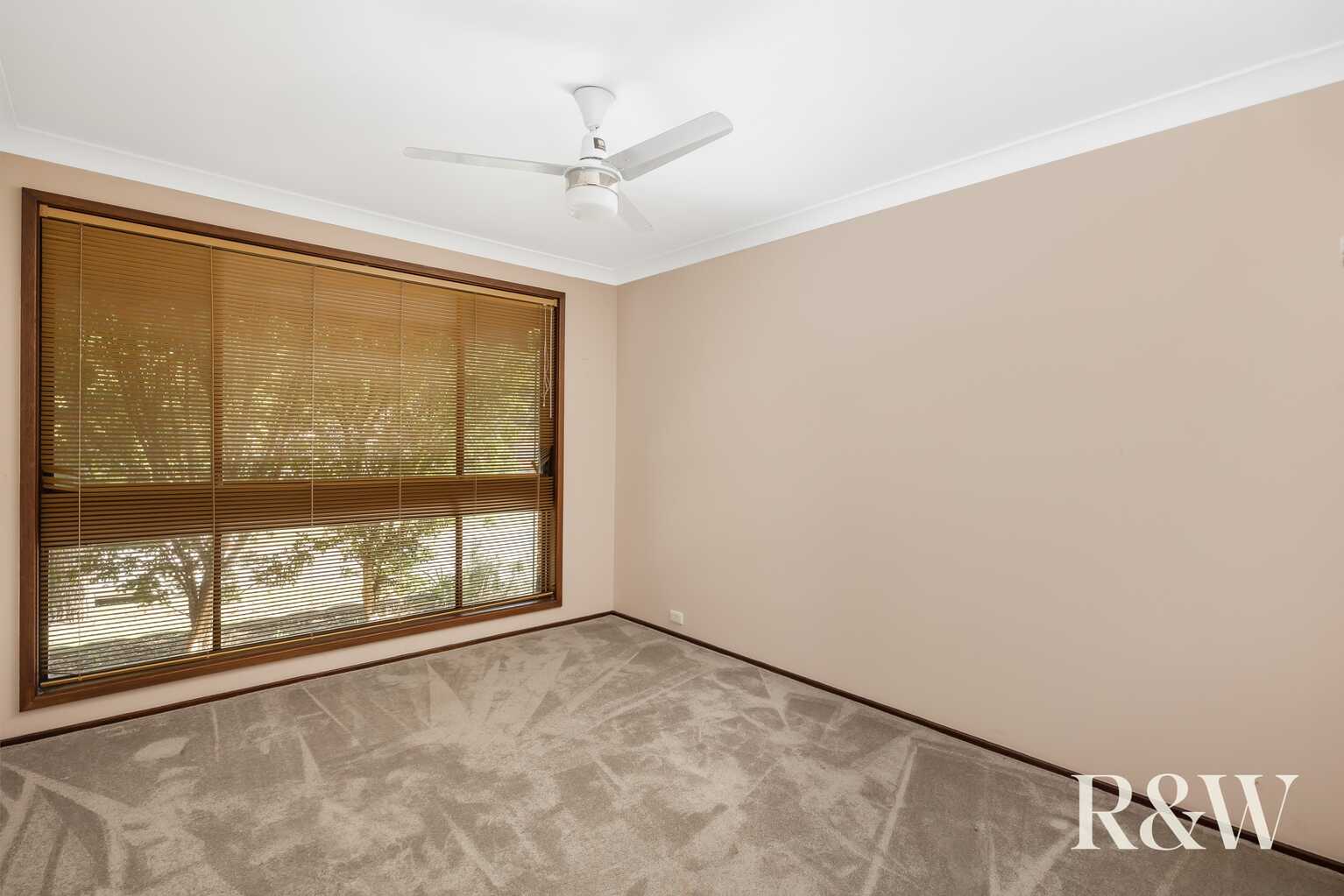 14 Hascombe Way St Clair 14 Hascombe Way St Clair