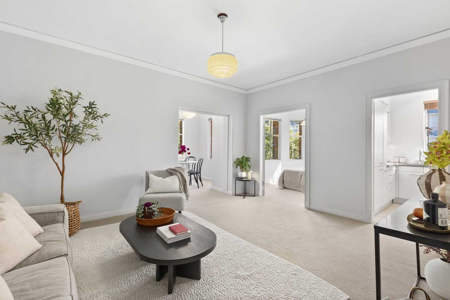 63/8 Birtley Place Elizabeth Bay