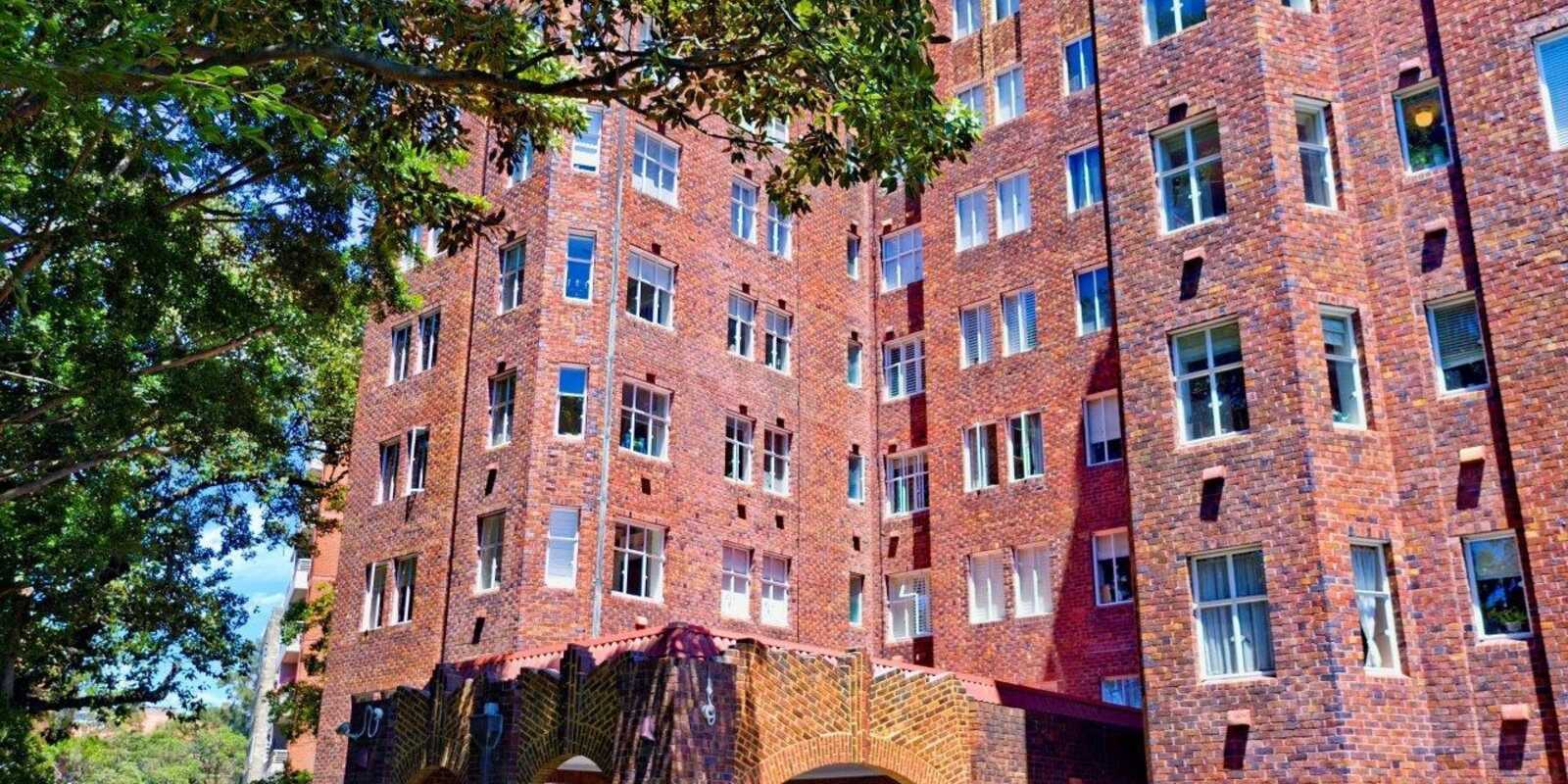 63/8 Birtley Place Elizabeth Bay