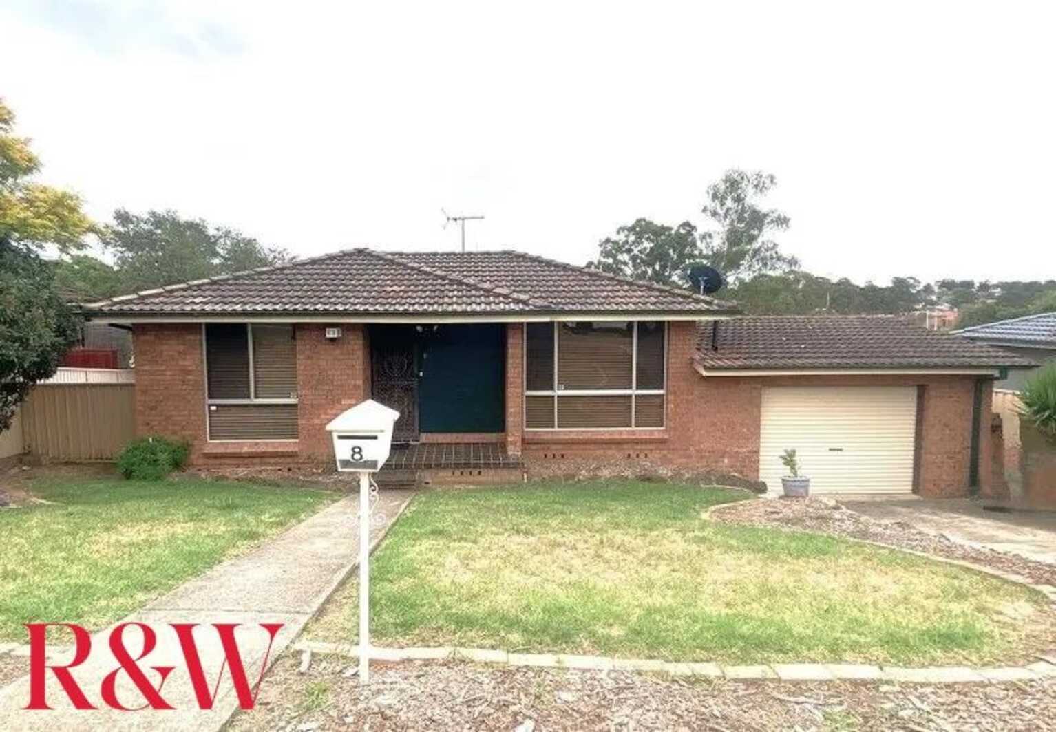 8 Sauternes Place Eschol Park 8 Sauternes Place Eschol Park