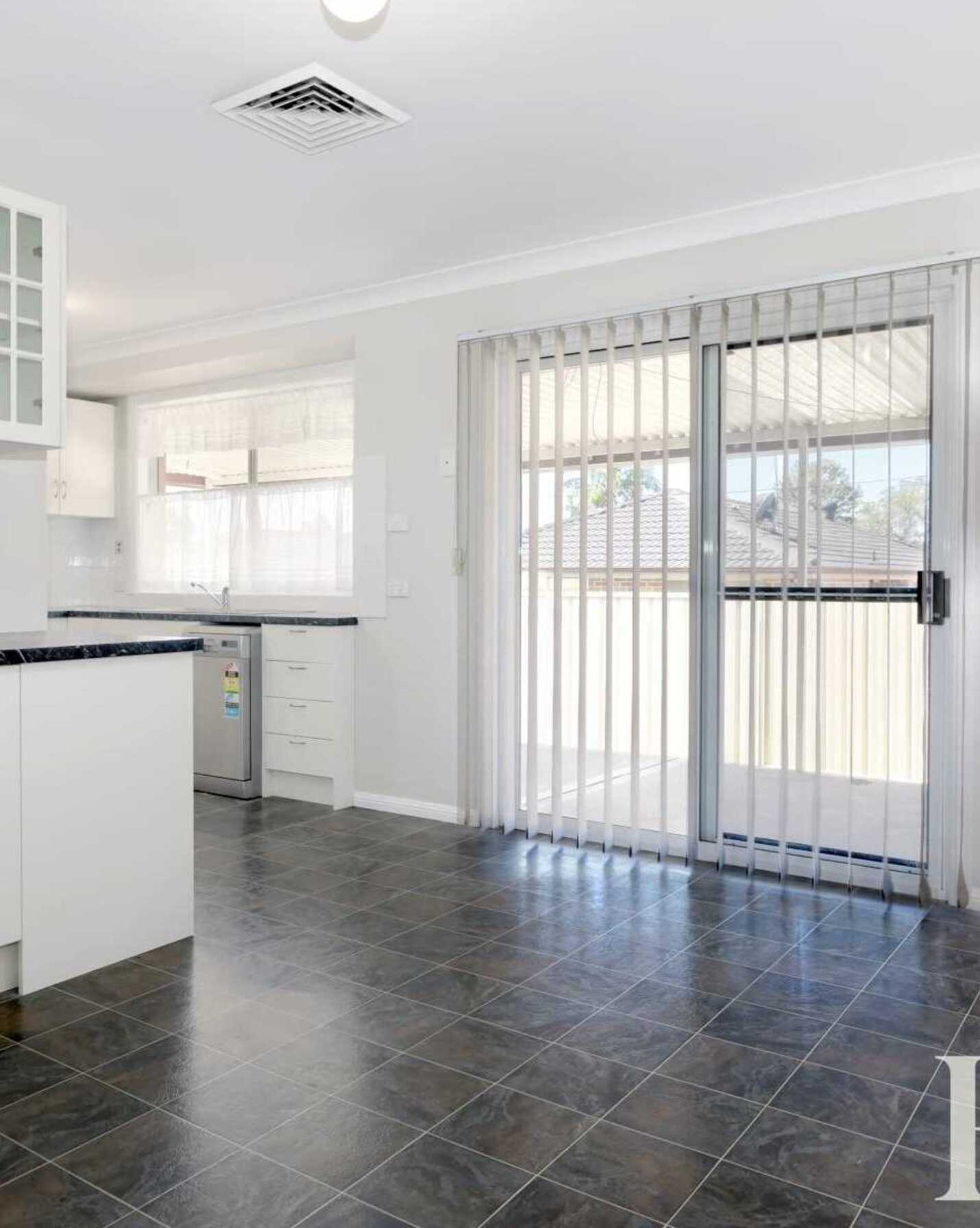 6 Shamrock Court St Clair, Clair - Thumbnail 4