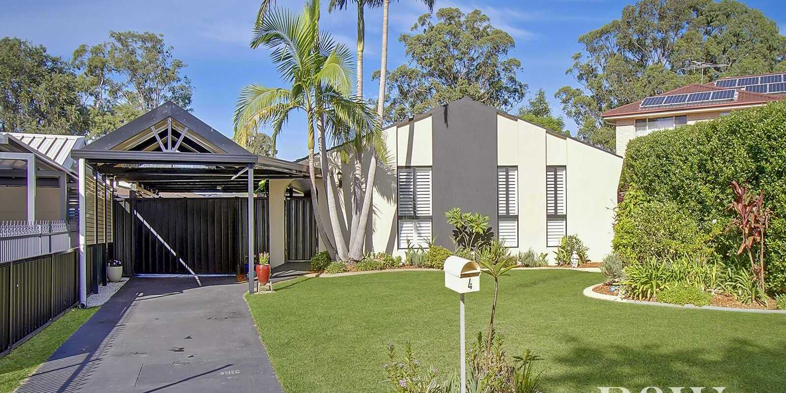 4 Kippax Place St Clair