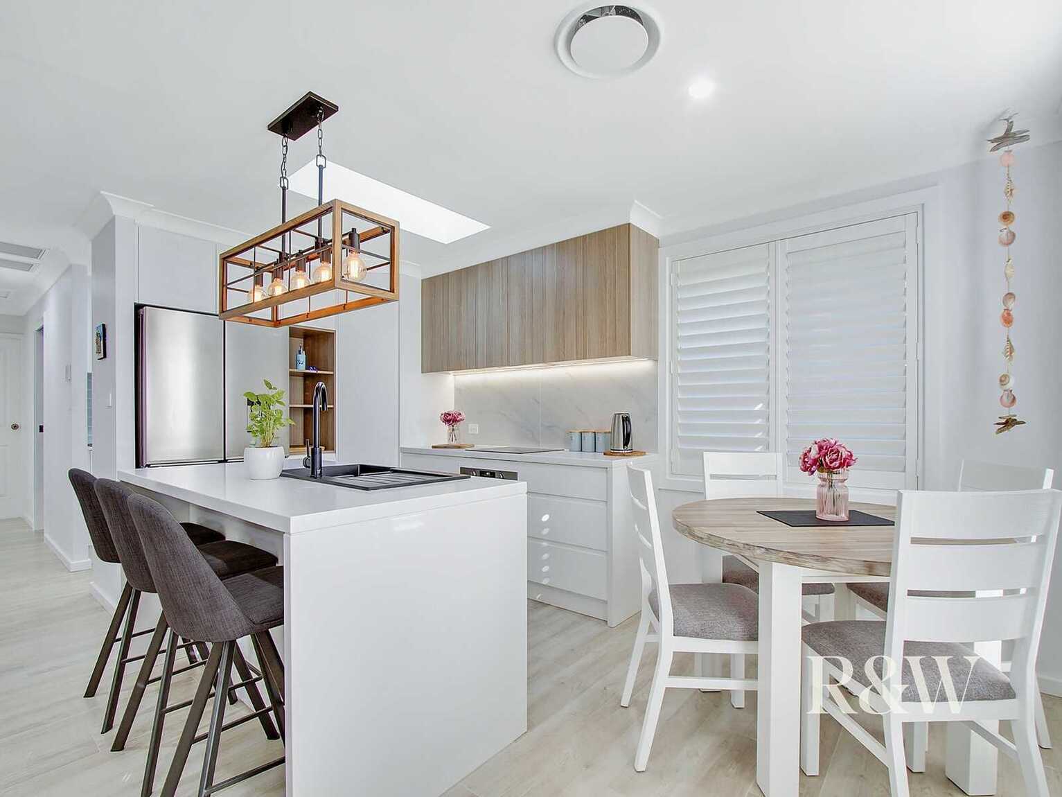 4 Kippax Place St Clair