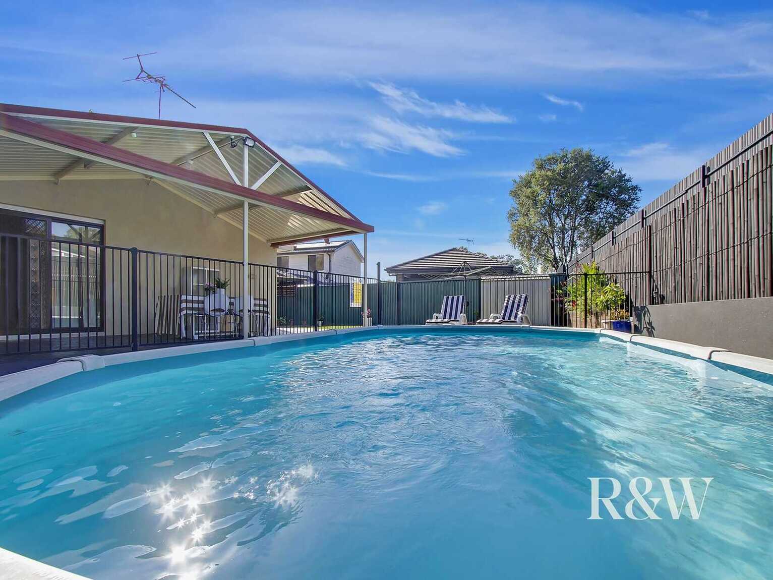 4 Kippax Place St Clair
