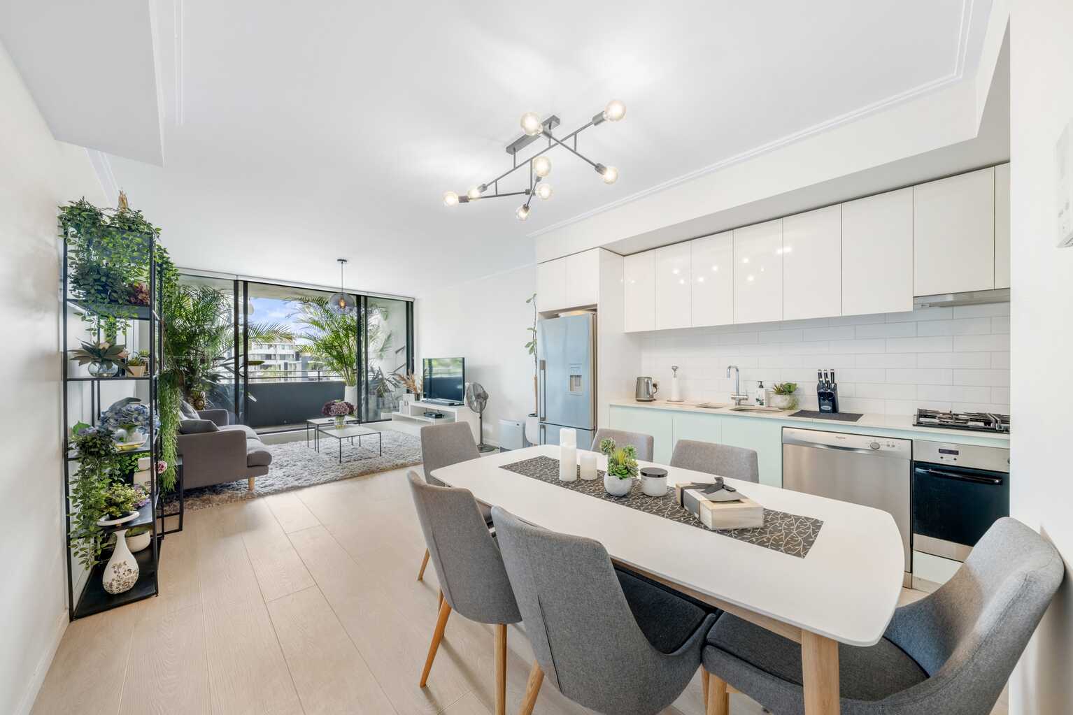 A402/11 Hunter Street Waterloo