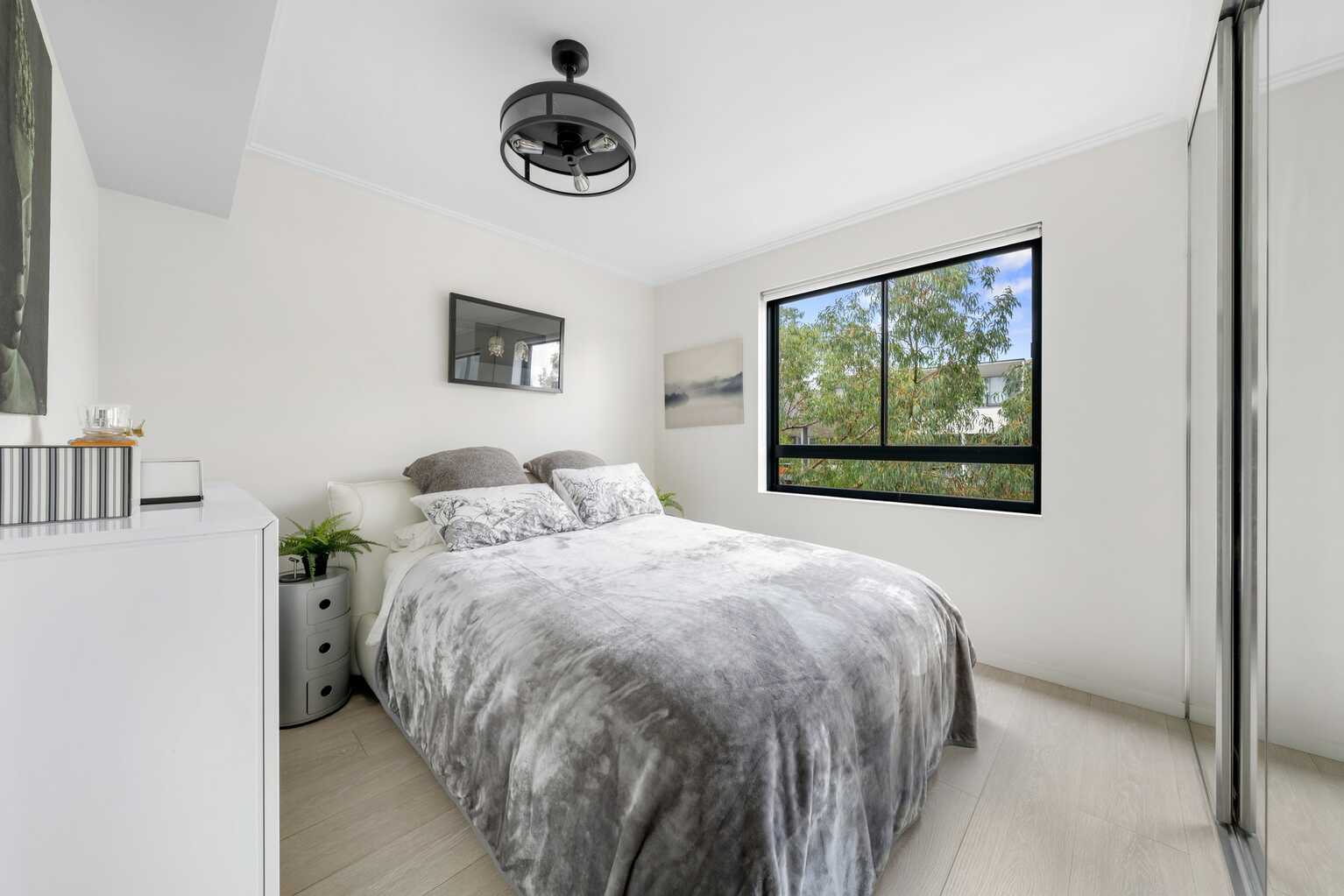 A402/11 Hunter Street Waterloo