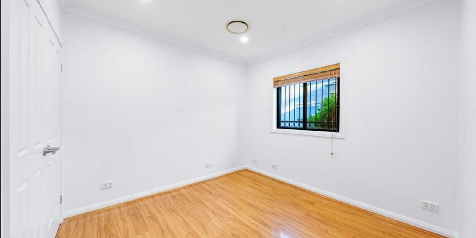 2 Bass Street Putney