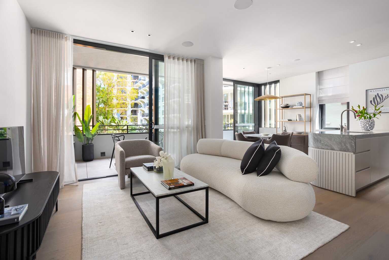 306/11 Greenknowe Avenue Elizabeth Bay