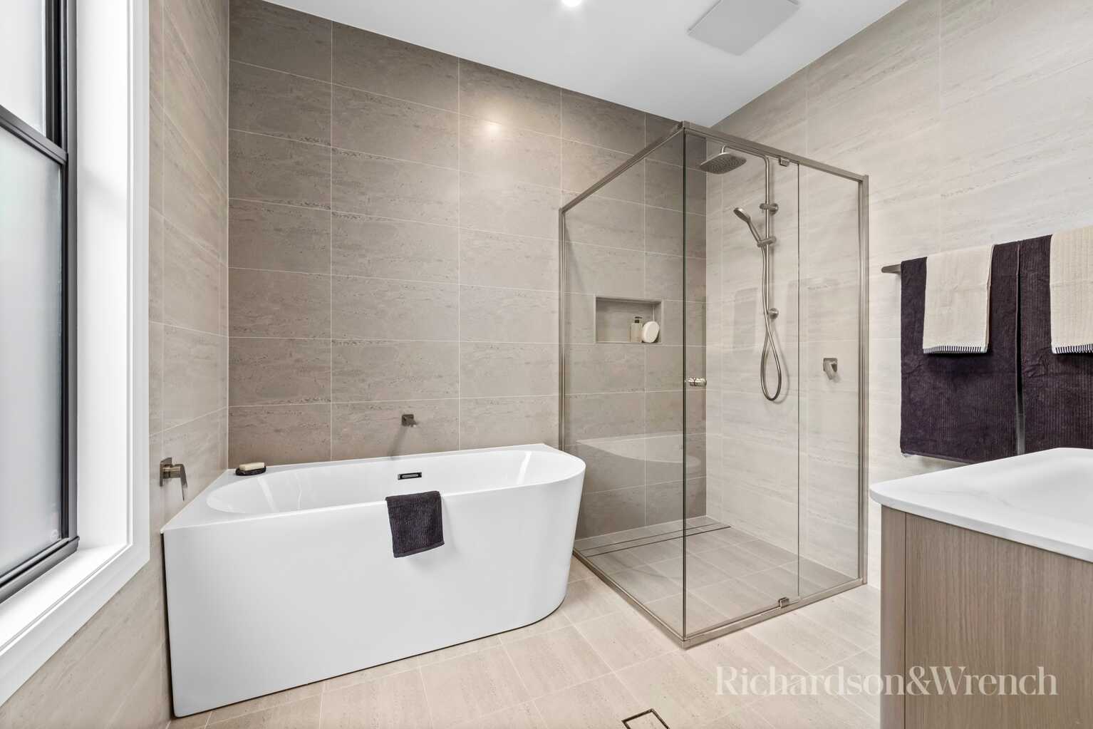 3/48-50 Gallipoli Avenue Blackwall