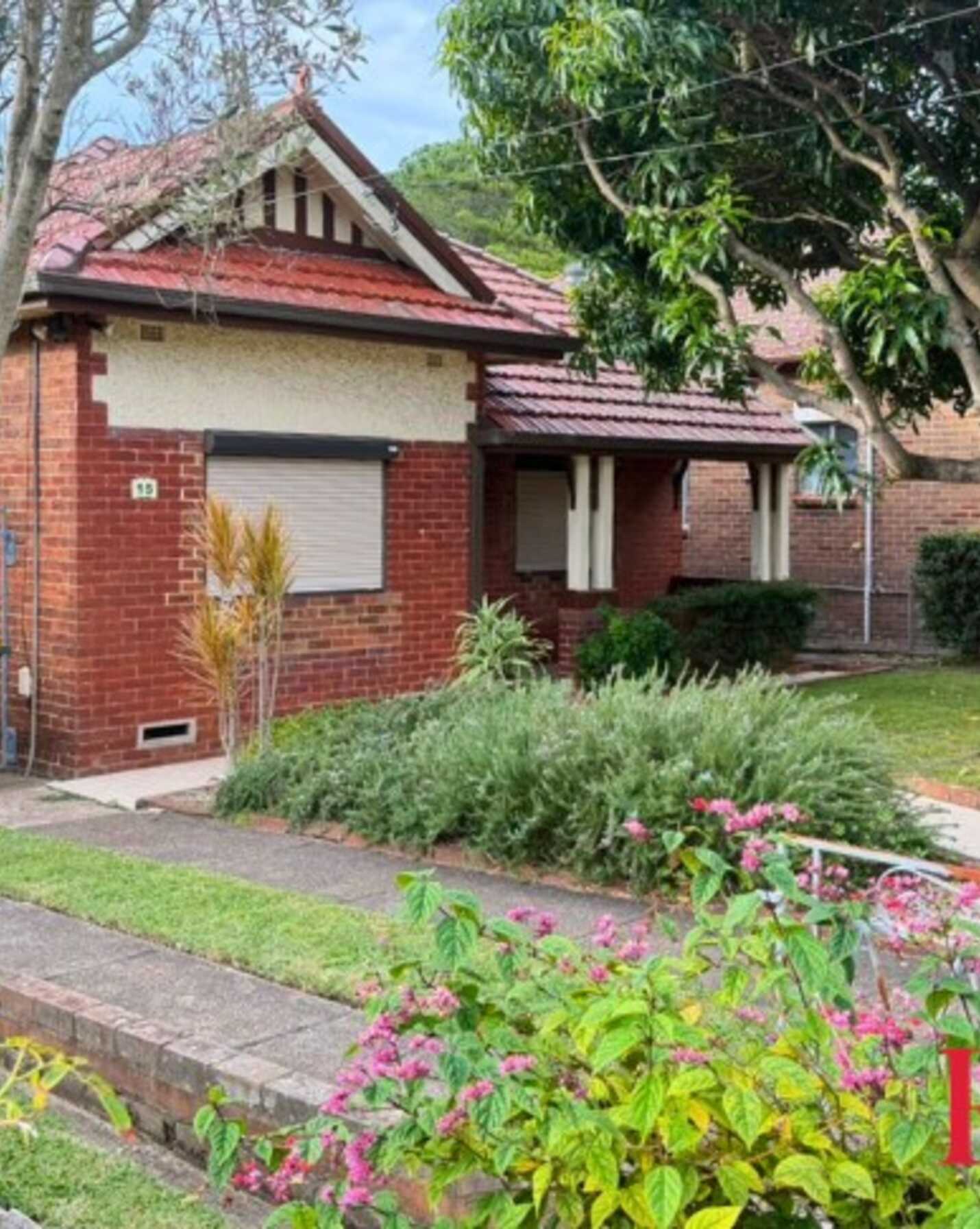 15 WARATAH STREET North Strathfield, Strathfield - Thumbnail 2