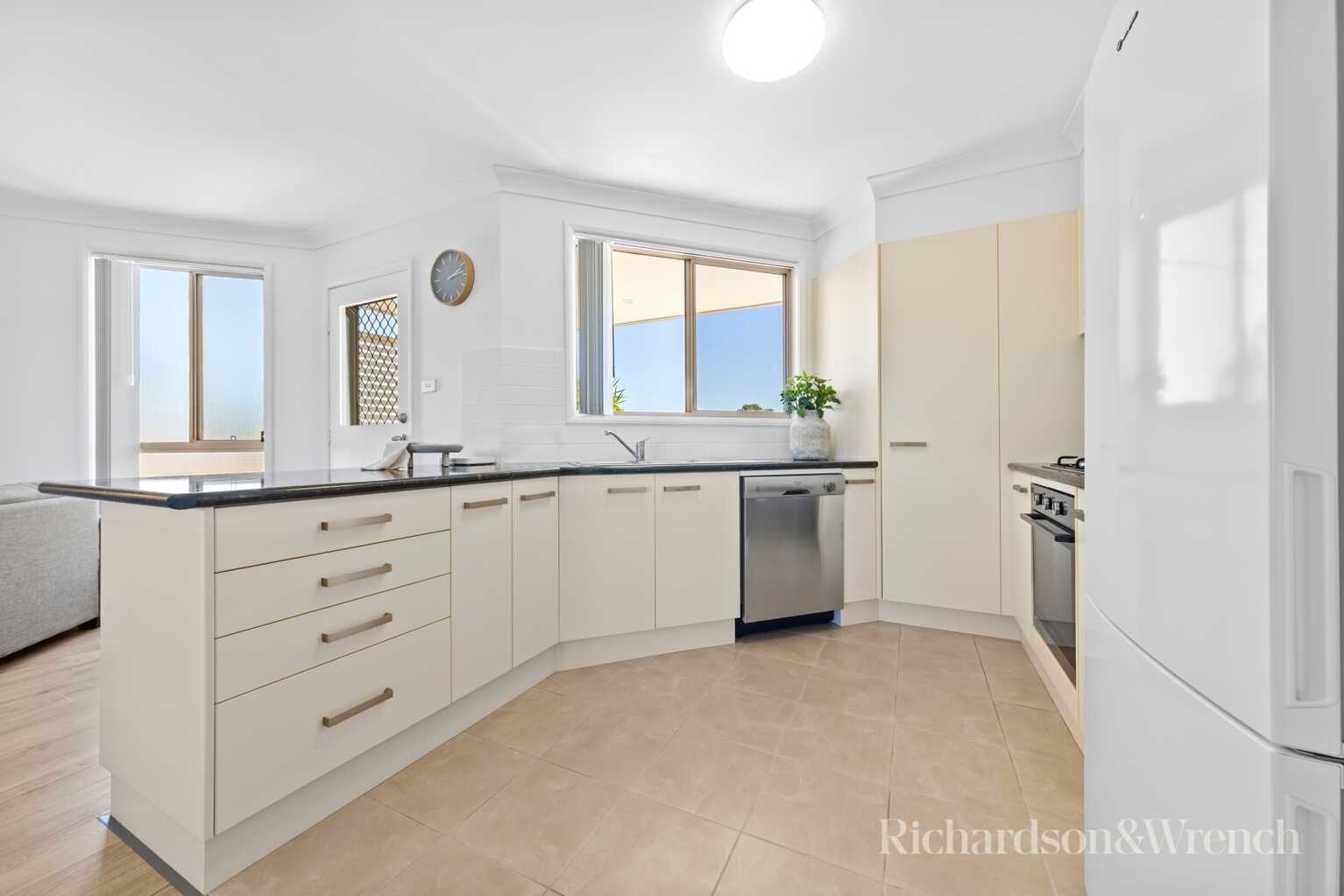 3/17 Farnell Road Woy Woy