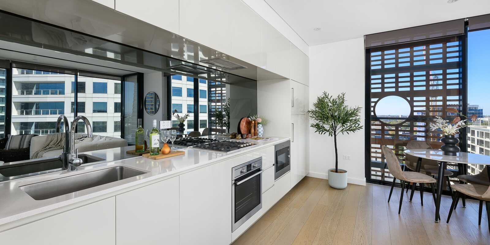 1505/10 Atchison Street St Leonards