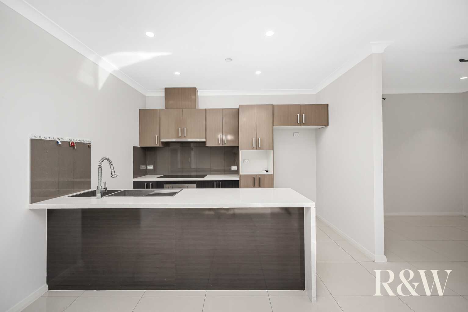 81 Carroll Crescent Plumpton 81 Carroll Crescent Plumpton