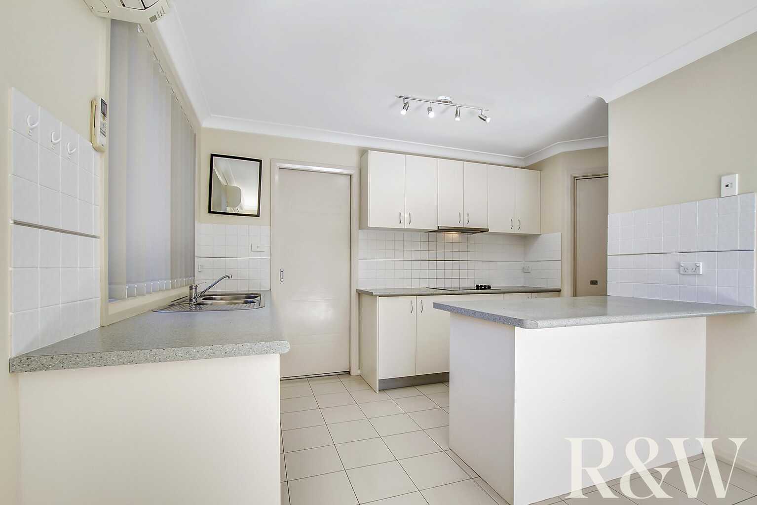 1/164-166 Canberra Street St Marys