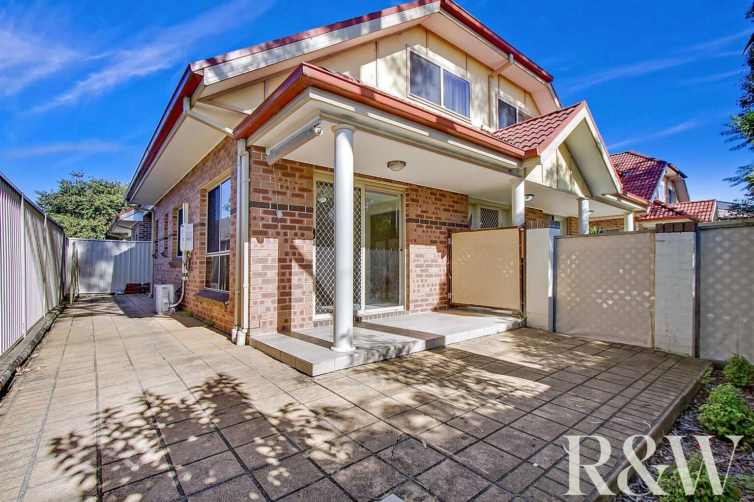 1/164-166 Canberra Street St Marys