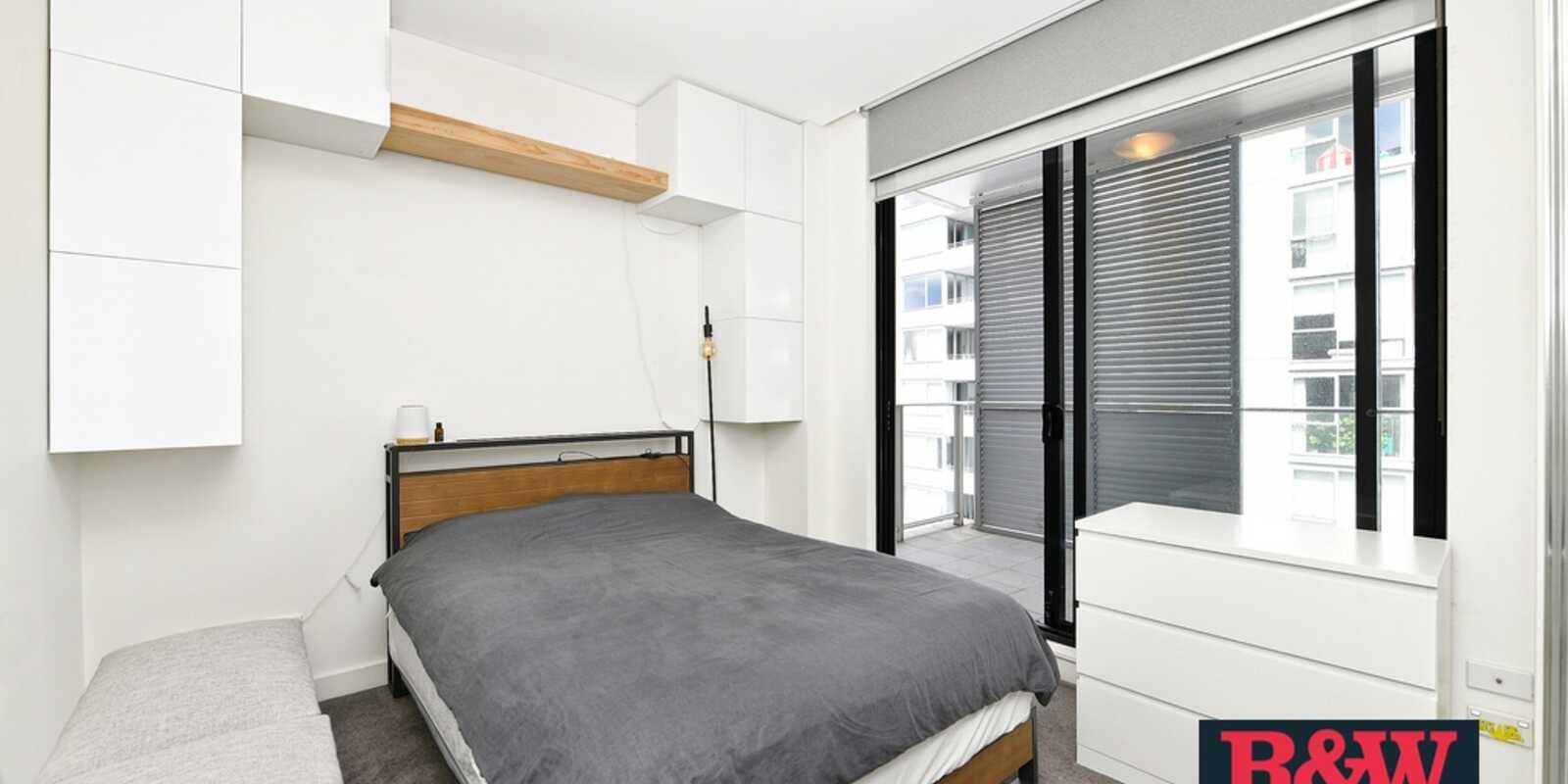 801/8 Brodie Spark Drive Wolli Creek