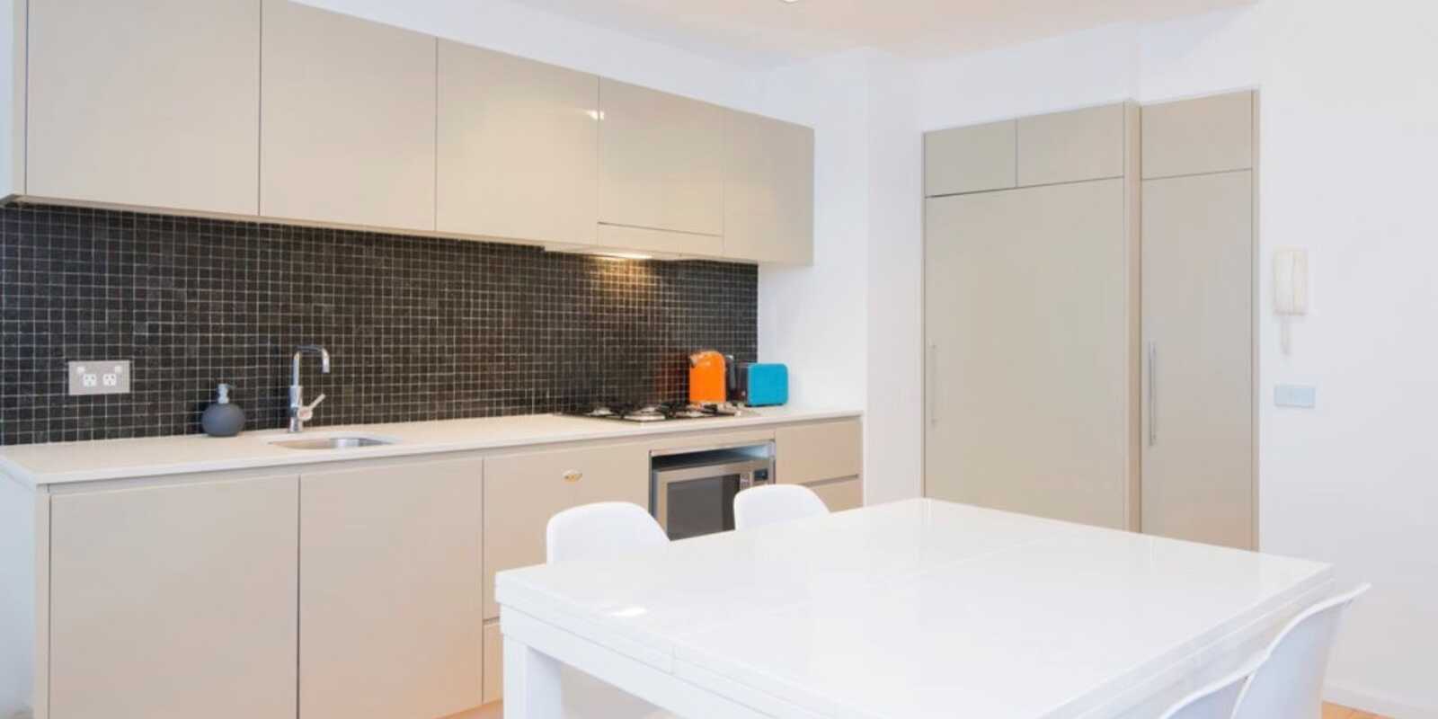 316/2-4 Powell Street Waterloo