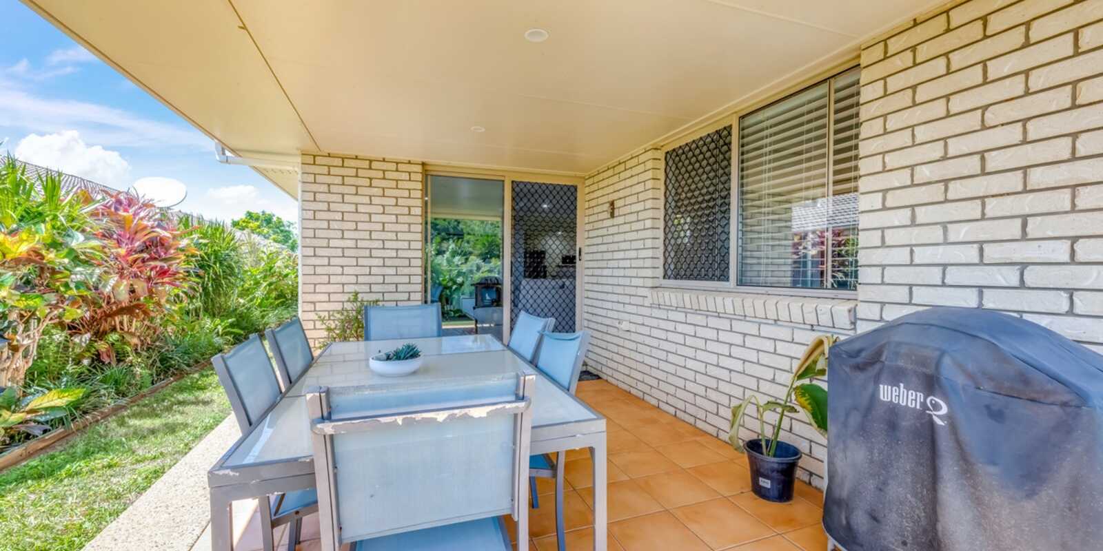 15 McCallum Close Coral Cove