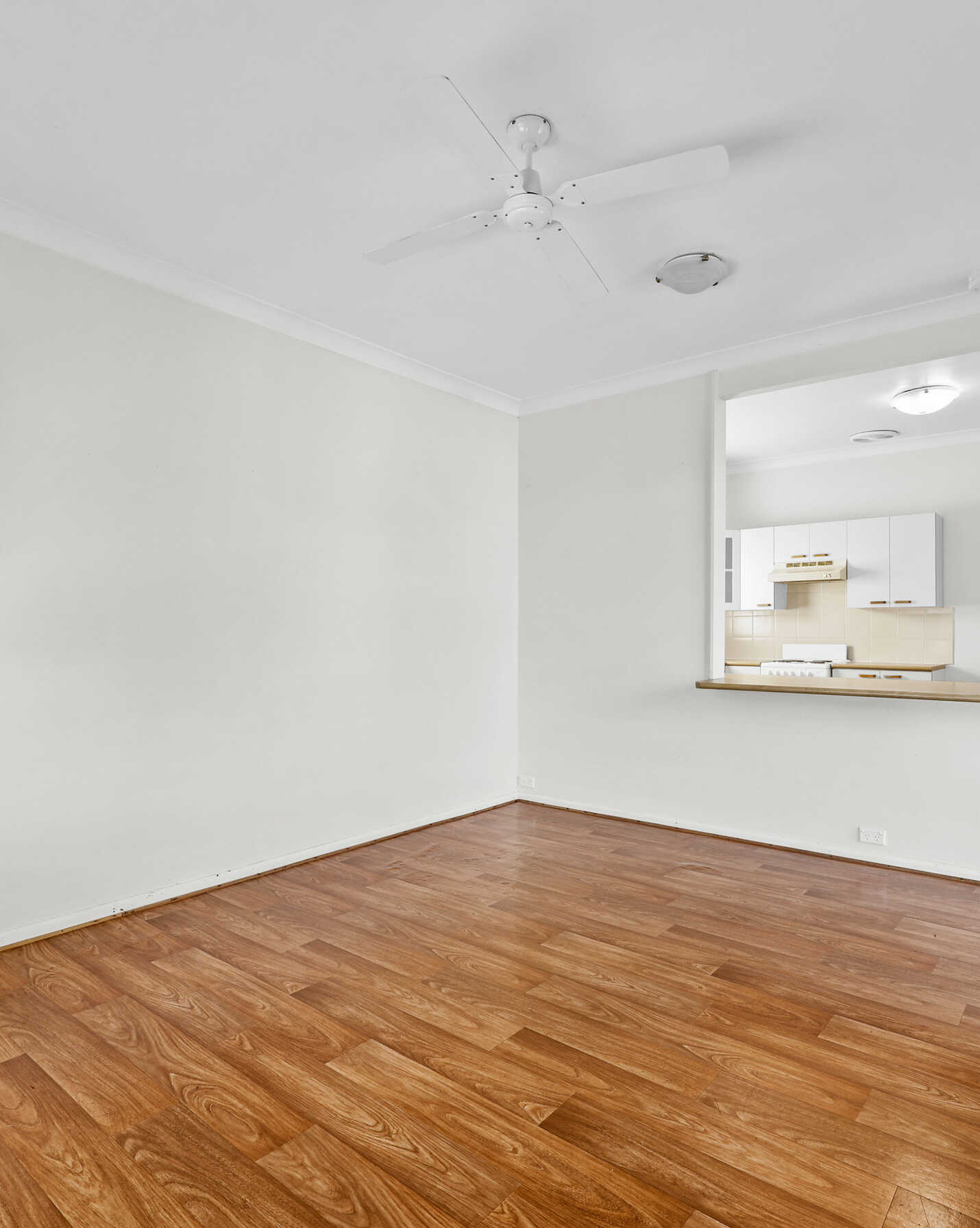 30 DARWIN ROAD Campbelltown, Campbelltown - Thumbnail 6