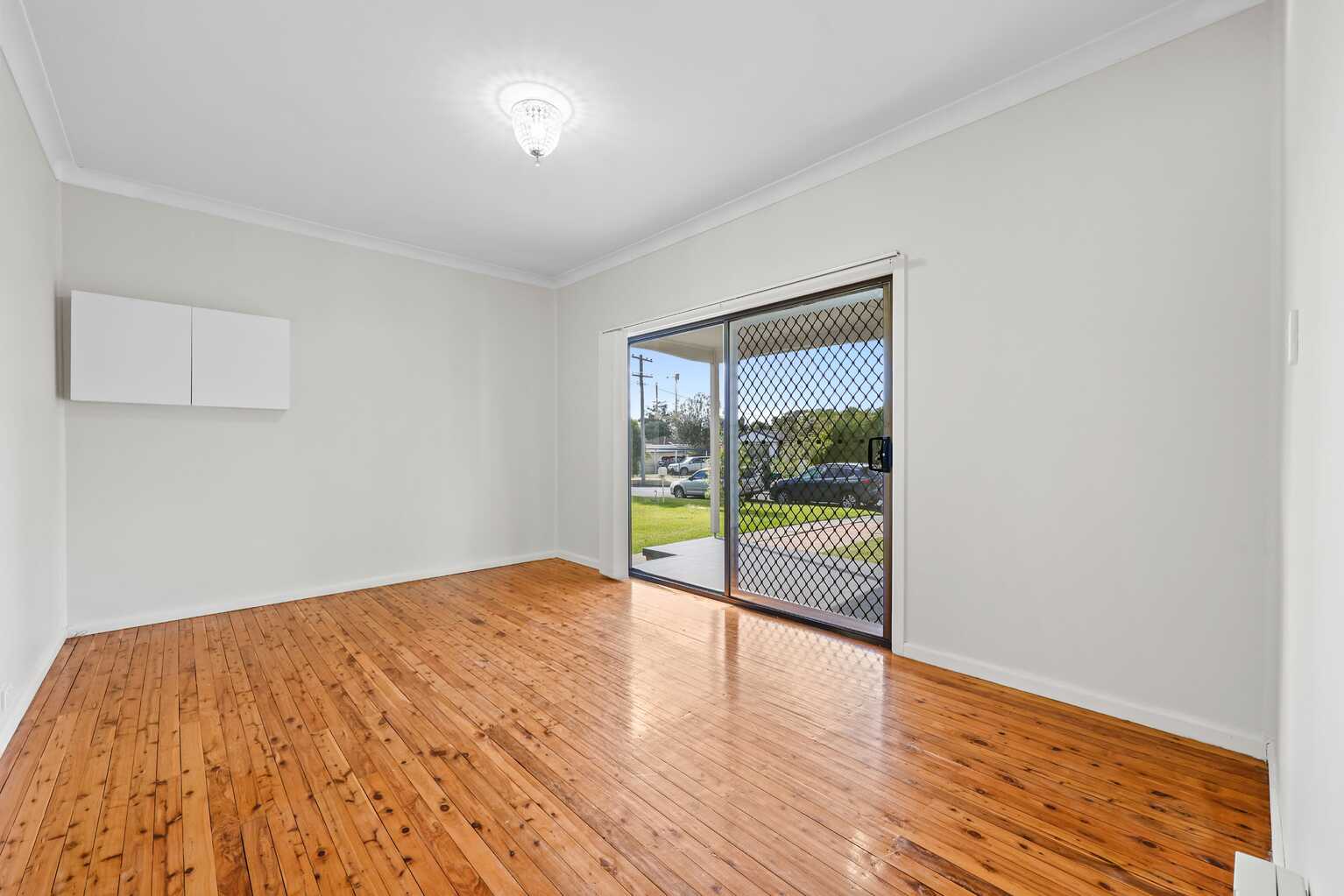 30 DARWIN ROAD Campbelltown 30 DARWIN ROAD Campbelltown