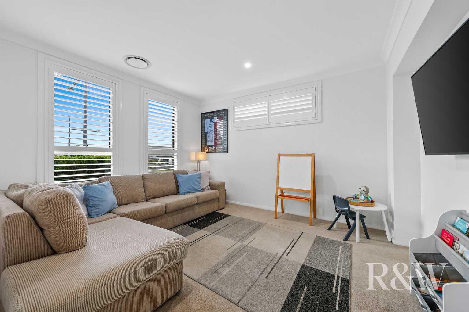 8 ROVER STREET Leppington 8 ROVER STREET Leppington