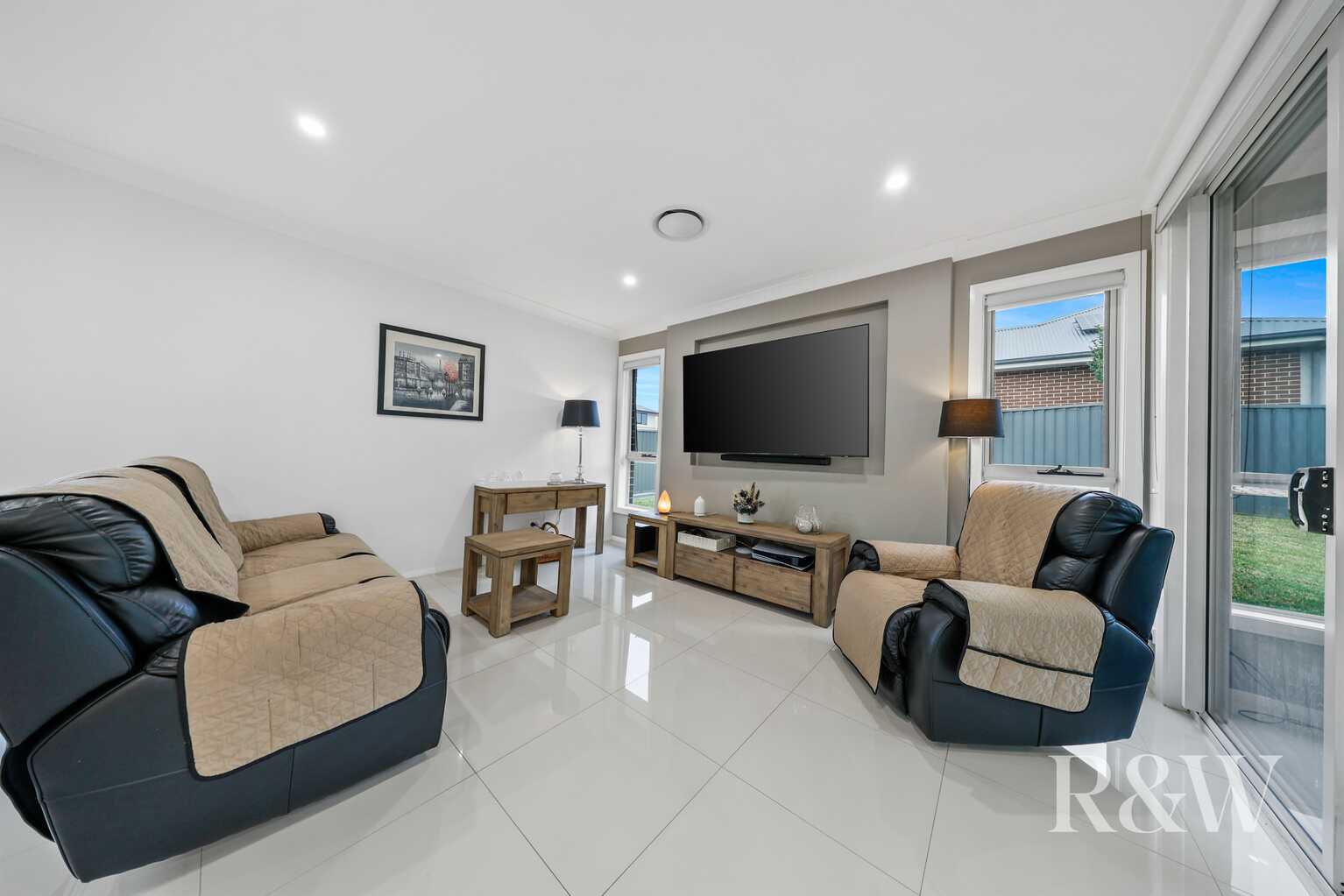 8 ROVER STREET Leppington 8 ROVER STREET Leppington