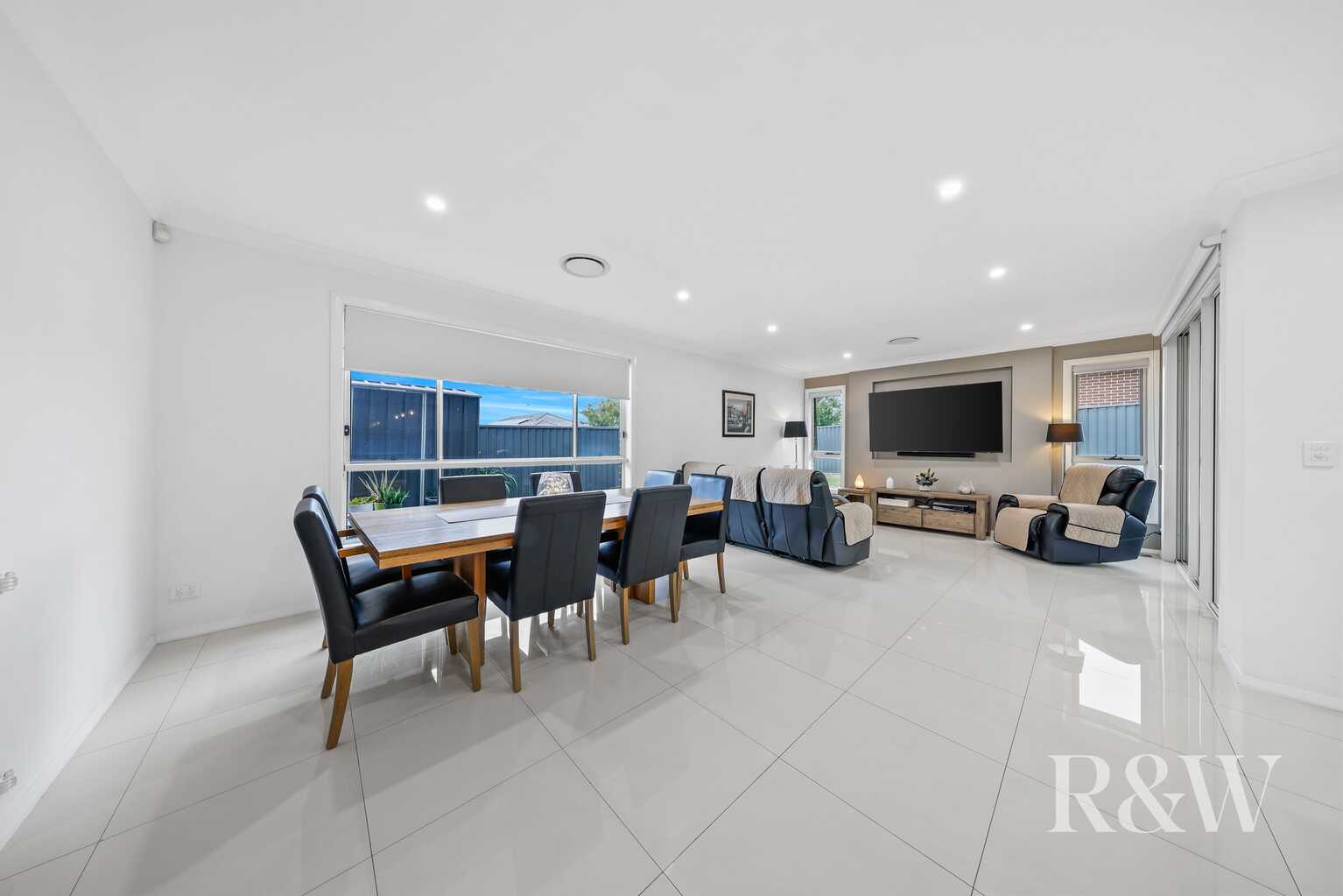 8 ROVER STREET Leppington 8 ROVER STREET Leppington