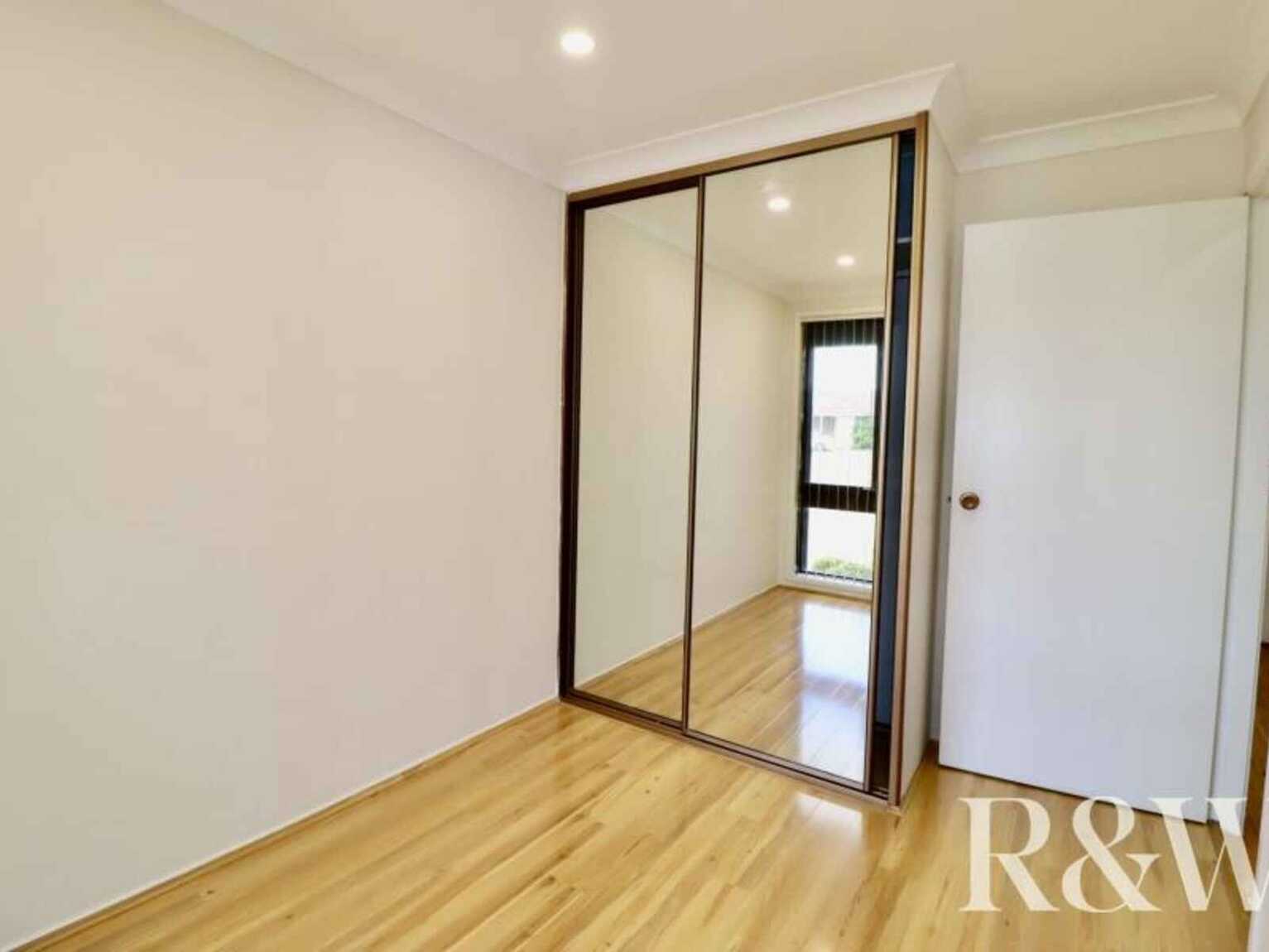 8 Timesweep Drive St Clair