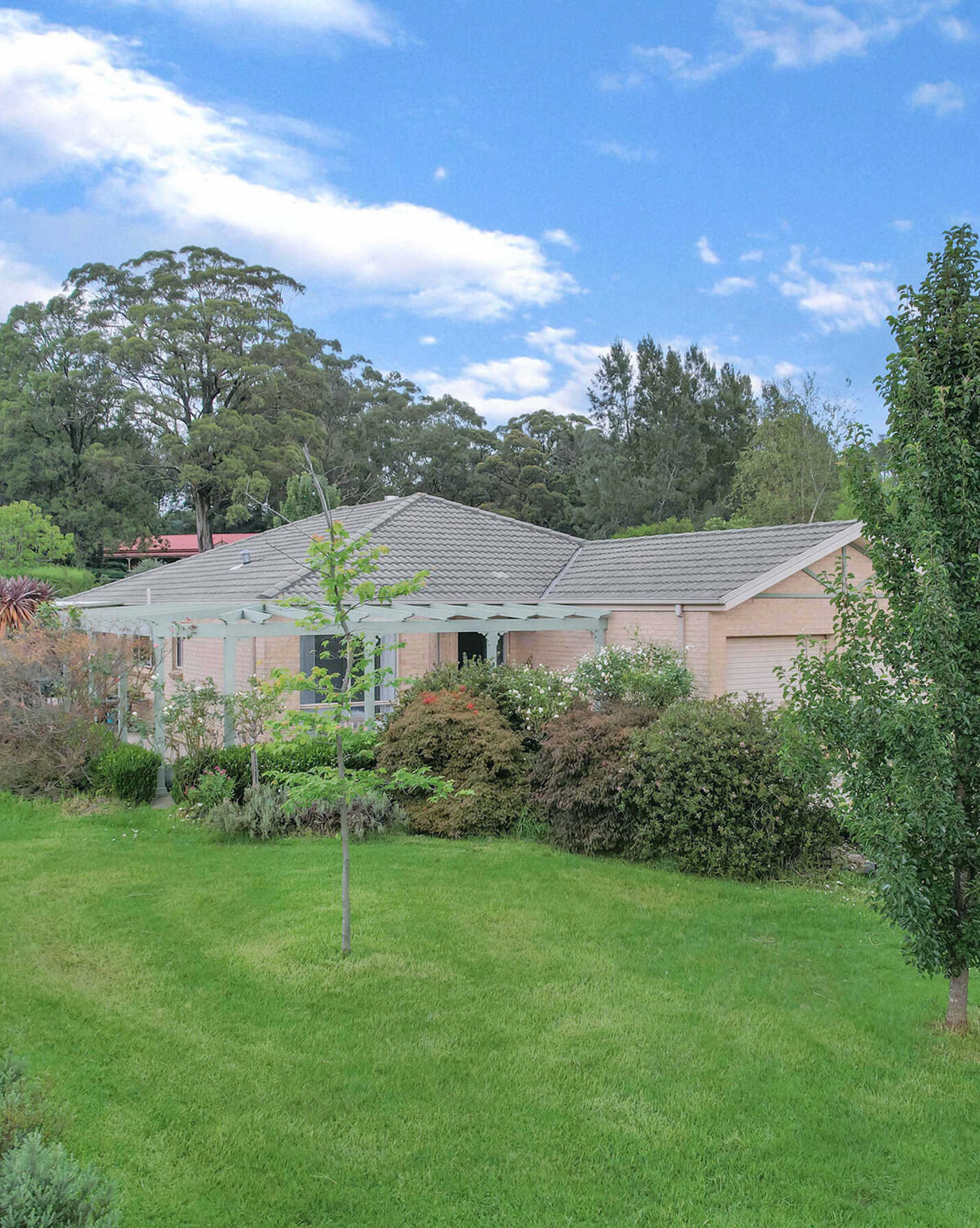 10 Birch Park Road Bundanoon, Bundanoon - Thumbnail 2